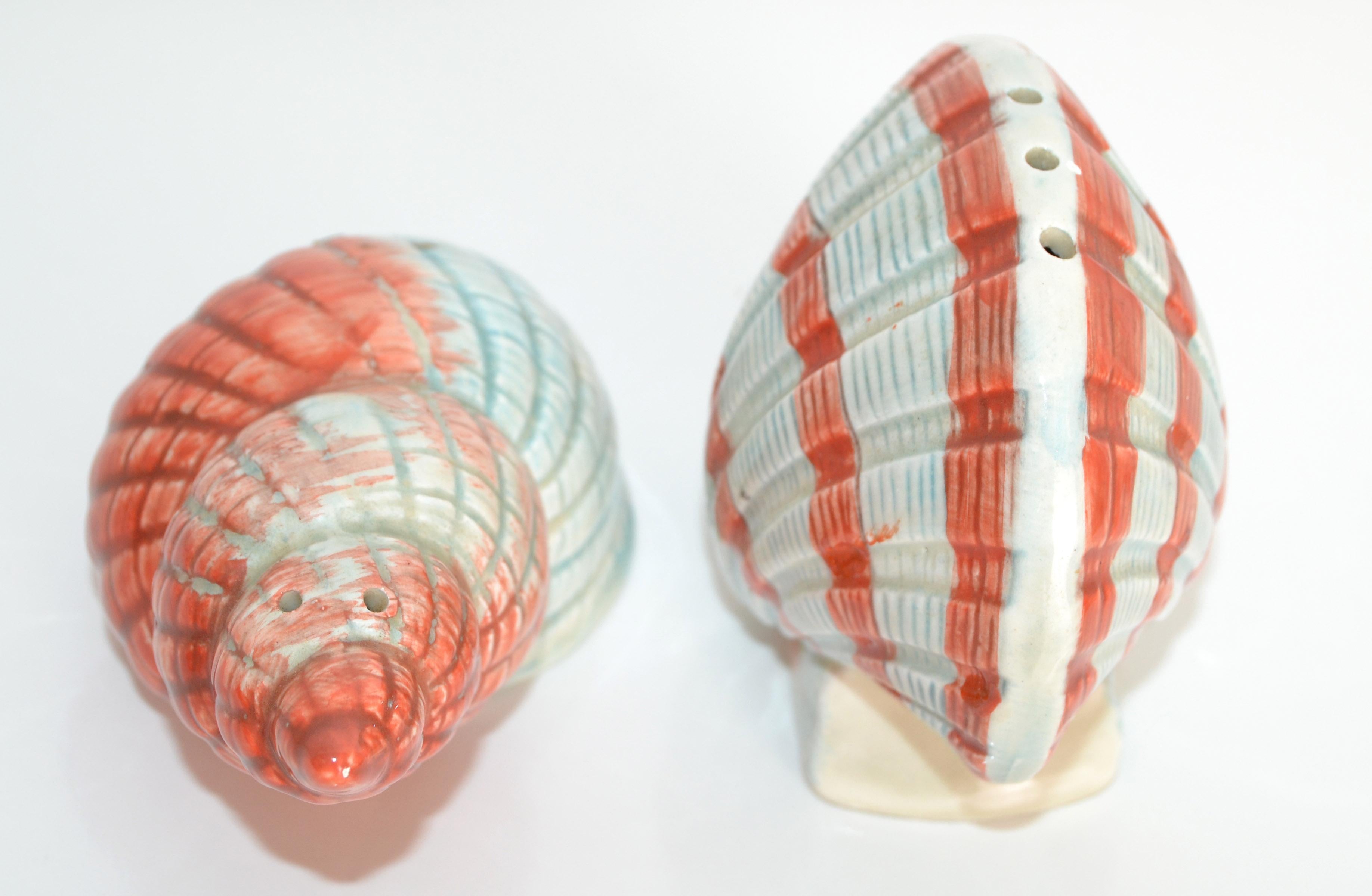 Mid-Century Modern Vintage Hand-Painted Ceramic Nautical Seashell Salt & Pepper Shakers Collectible For Sale