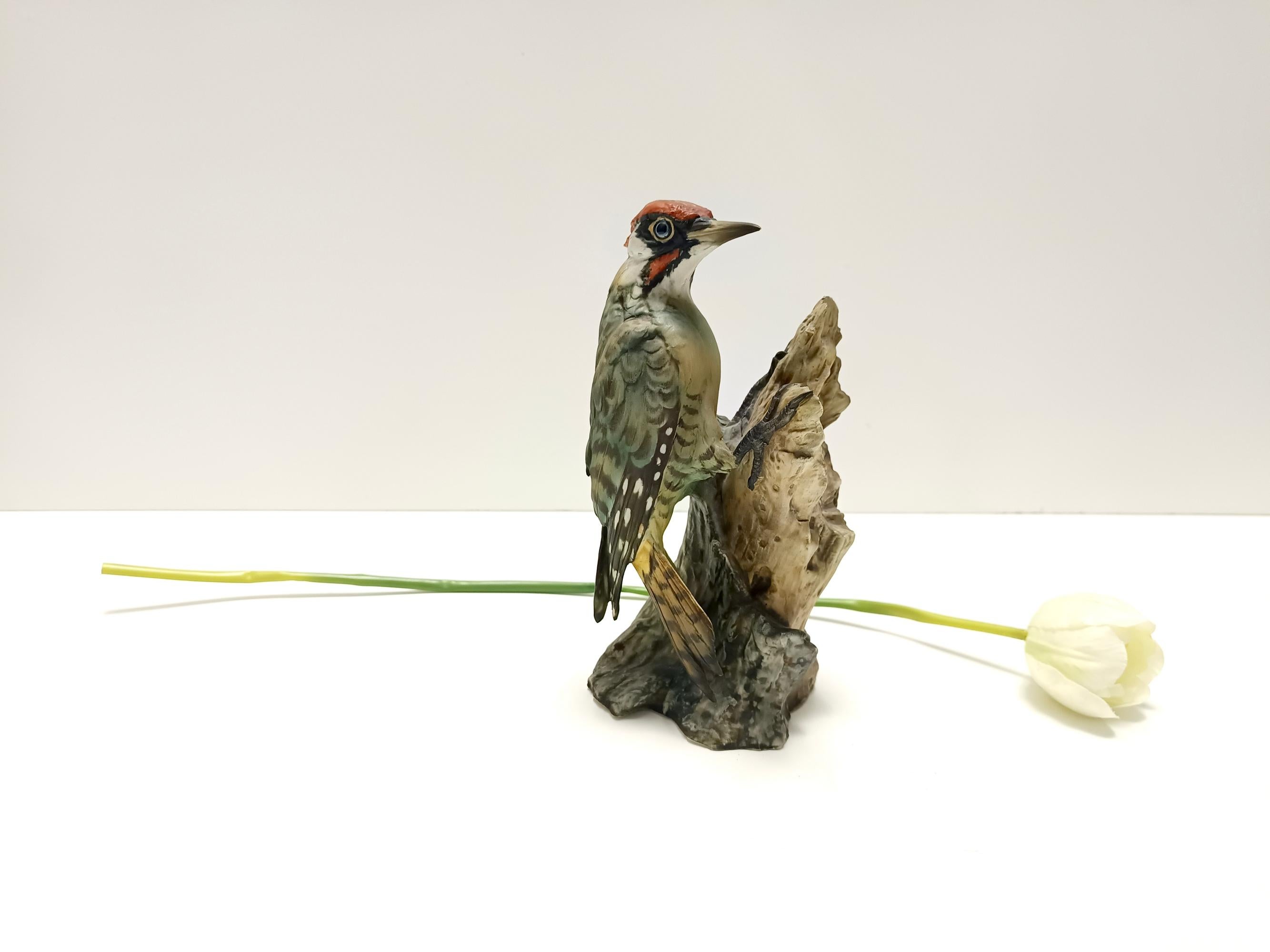 Giuseppe Tagliariol, connu sous le nom de Bepi Tay, a été l'élève de Giorgio de Chirico et un sculpteur. 
Tay est surtout connu pour son activité de céramiste, qui a débuté dans la seconde moitié des années 1950 à l'usine Cacciapuoti de Naples. 
En