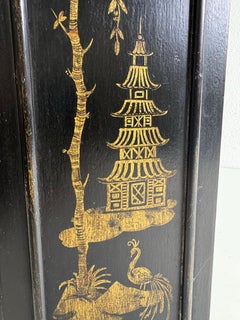 Vintage handbemalter Chinoiserie-Wandschrank von Chapman