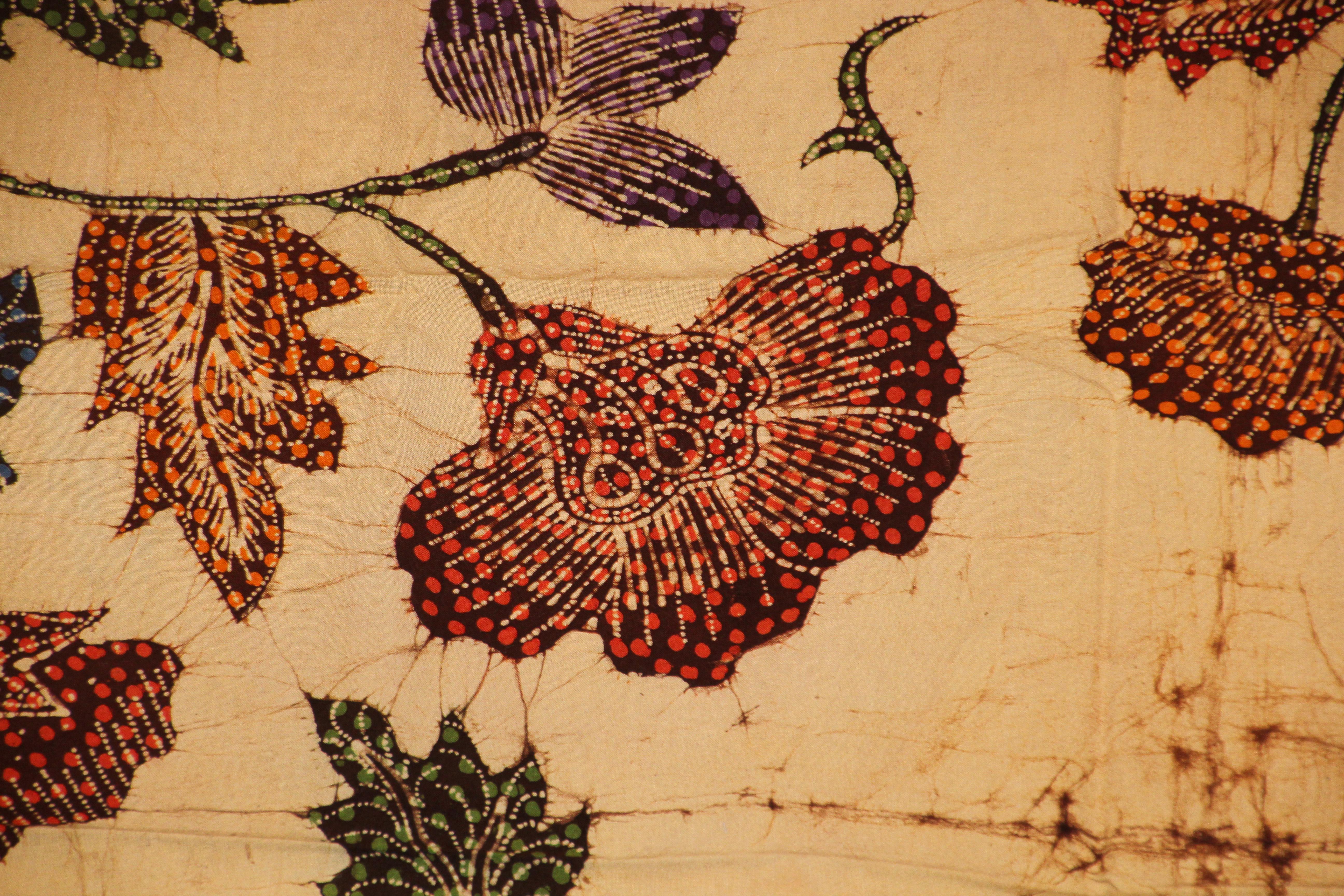 Vintage Hand Painted Floral Batik from Sidoarjo East Java For Sale 8