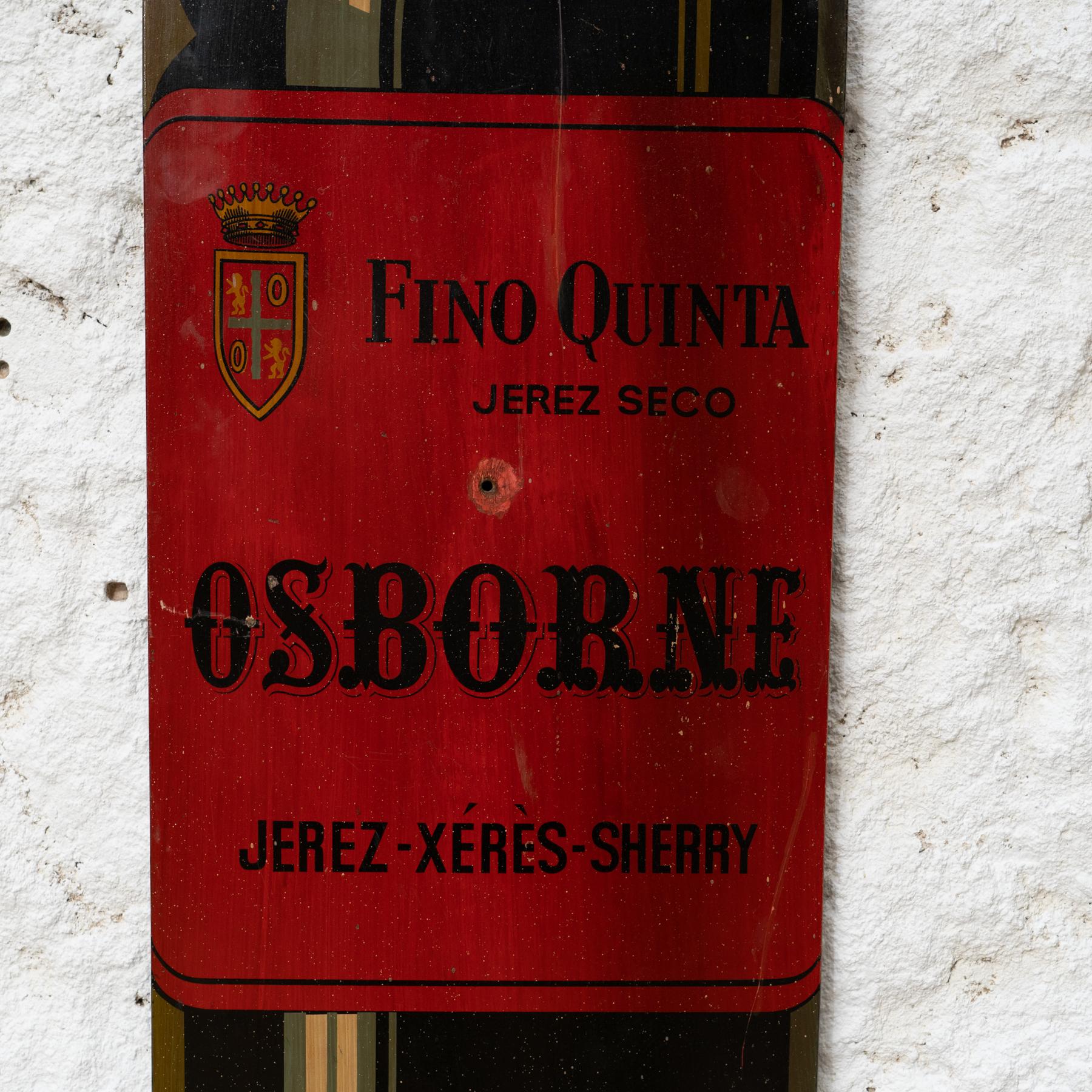 Mid-20th Century Vintage Hand-Painted Osborne Wood Sign: 'Fino Quinta' For Sale