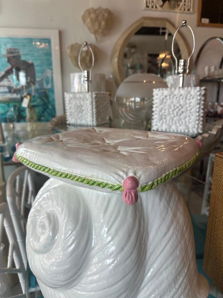 Vintage Hand Painted Palm Beach Snail Garden Stand Side End Drink Table In Good Condition For Sale In West Palm Beach, FL