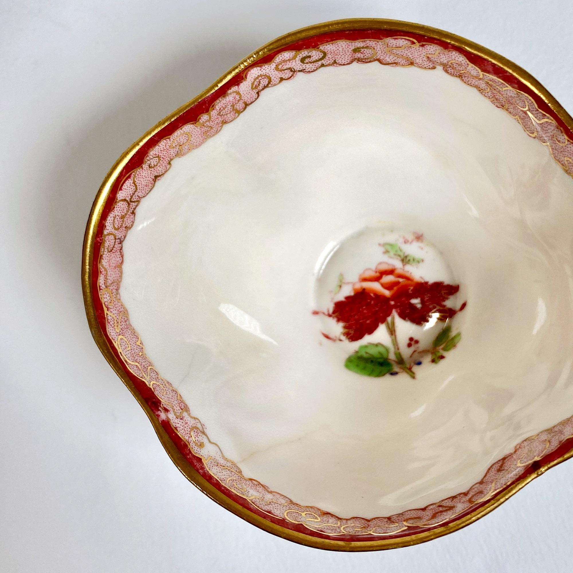 XX secolo Tazza e piattino in porcellana d'epoca dipinti a mano della Royal Porcelain Factory in vendita