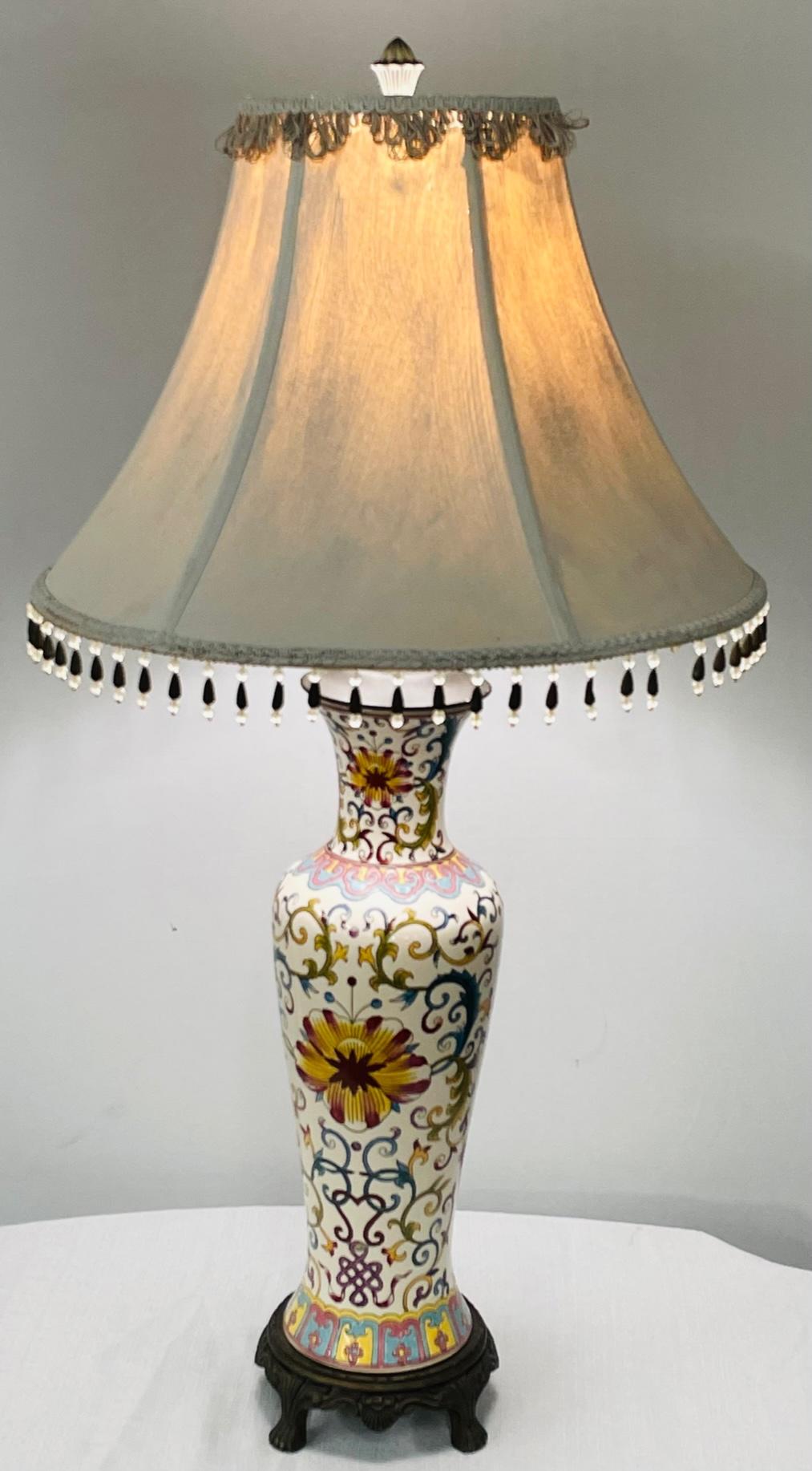 Vintage Hand painted Porcelain Table Lamp, a Pair For Sale 1
