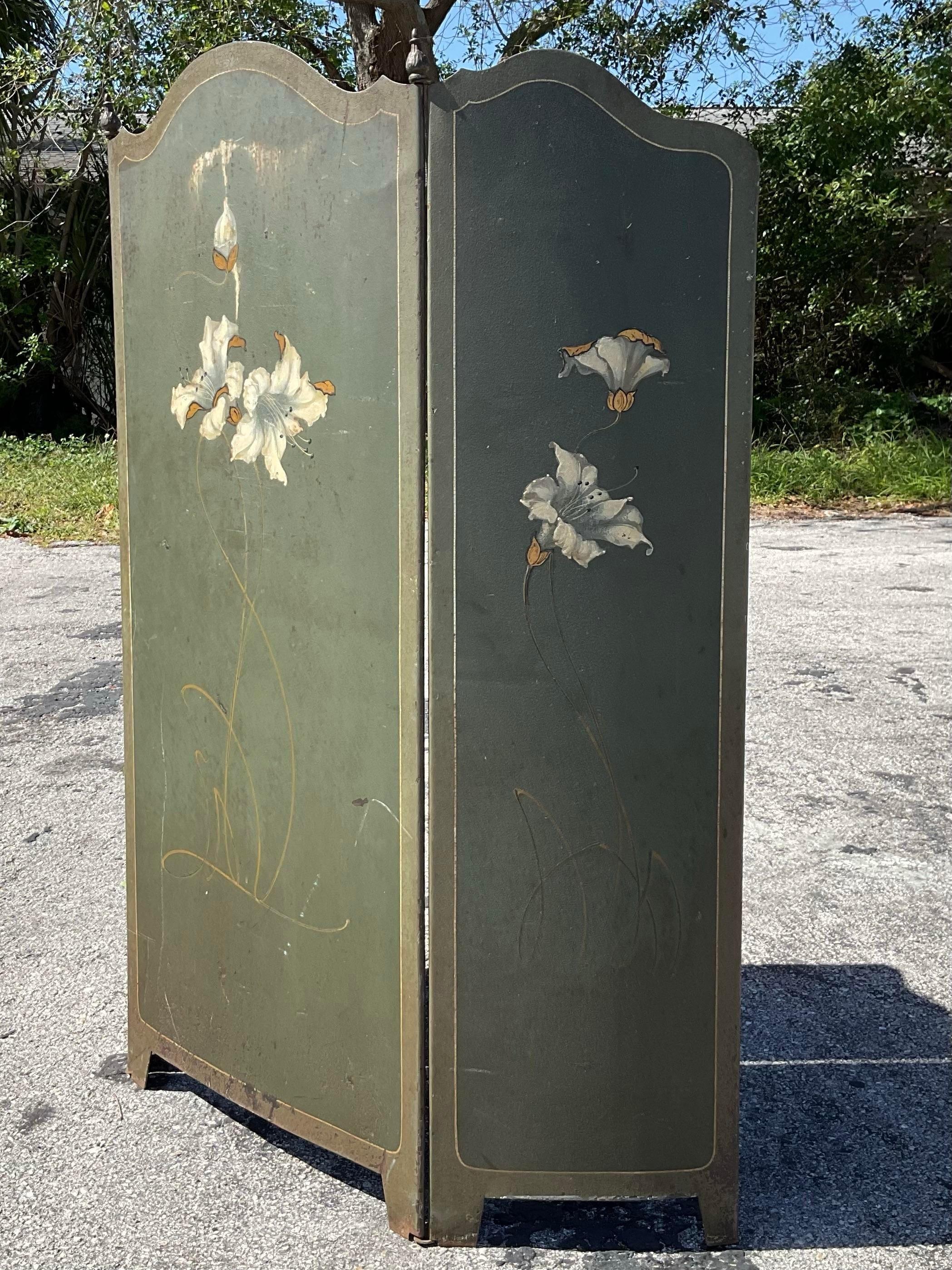 Vintage Hand Painted Tole Fire Screen For Sale 1