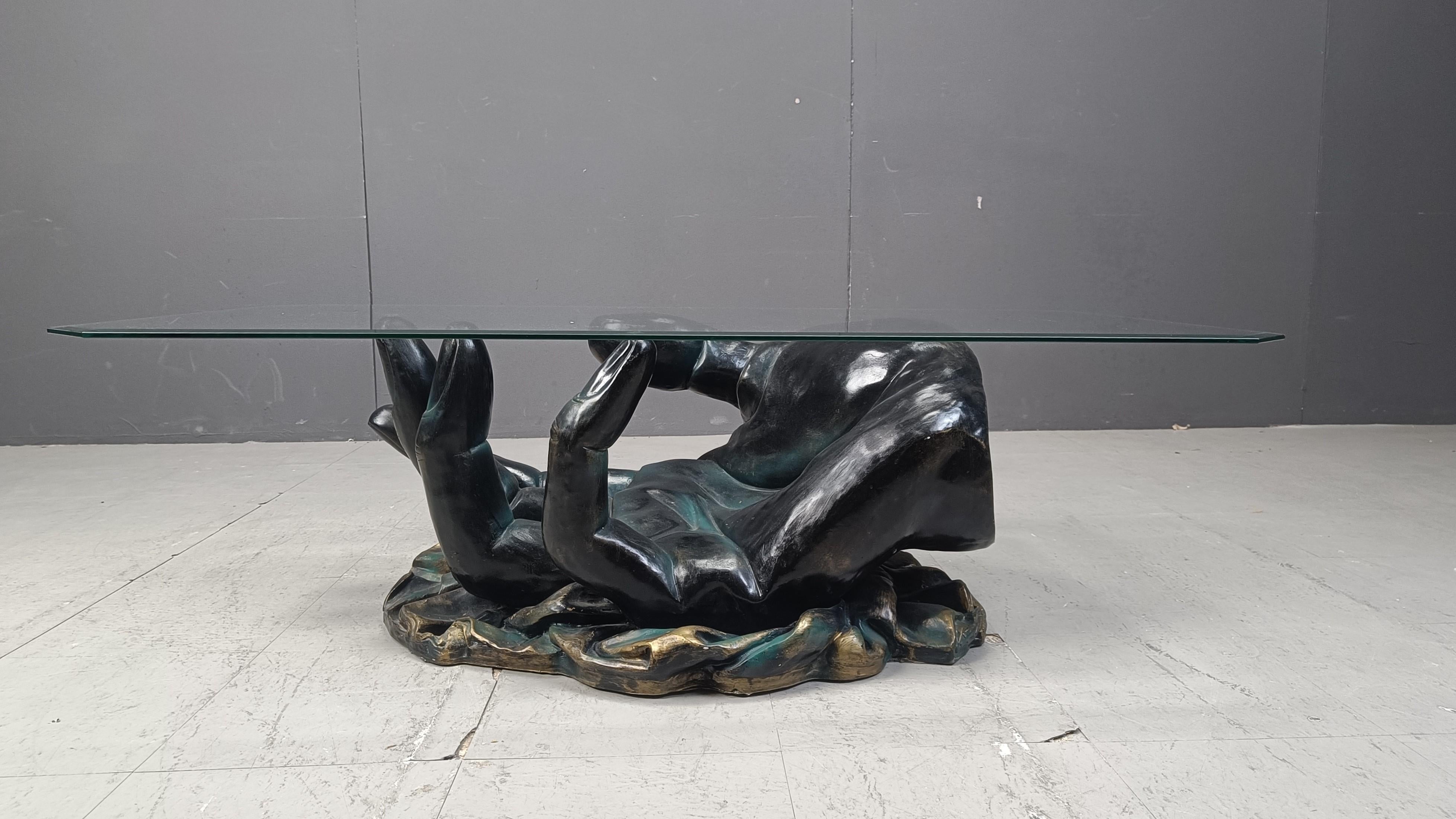 Mesa de centro vintage moldeada a mano, años 80 finales del siglo XX en venta