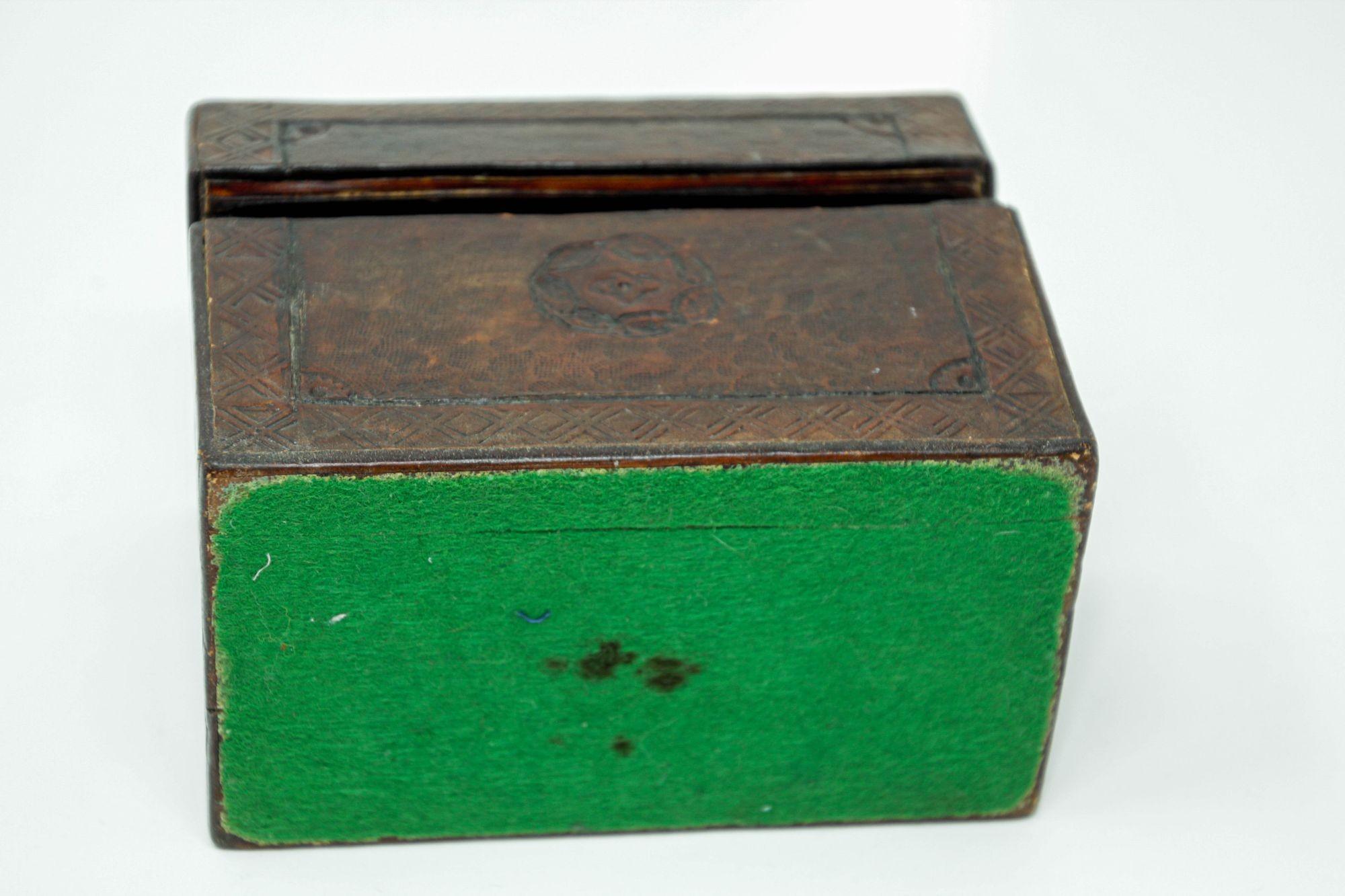 Vintage Hand Tooled Leather Covered Wooden Box For Sale 1