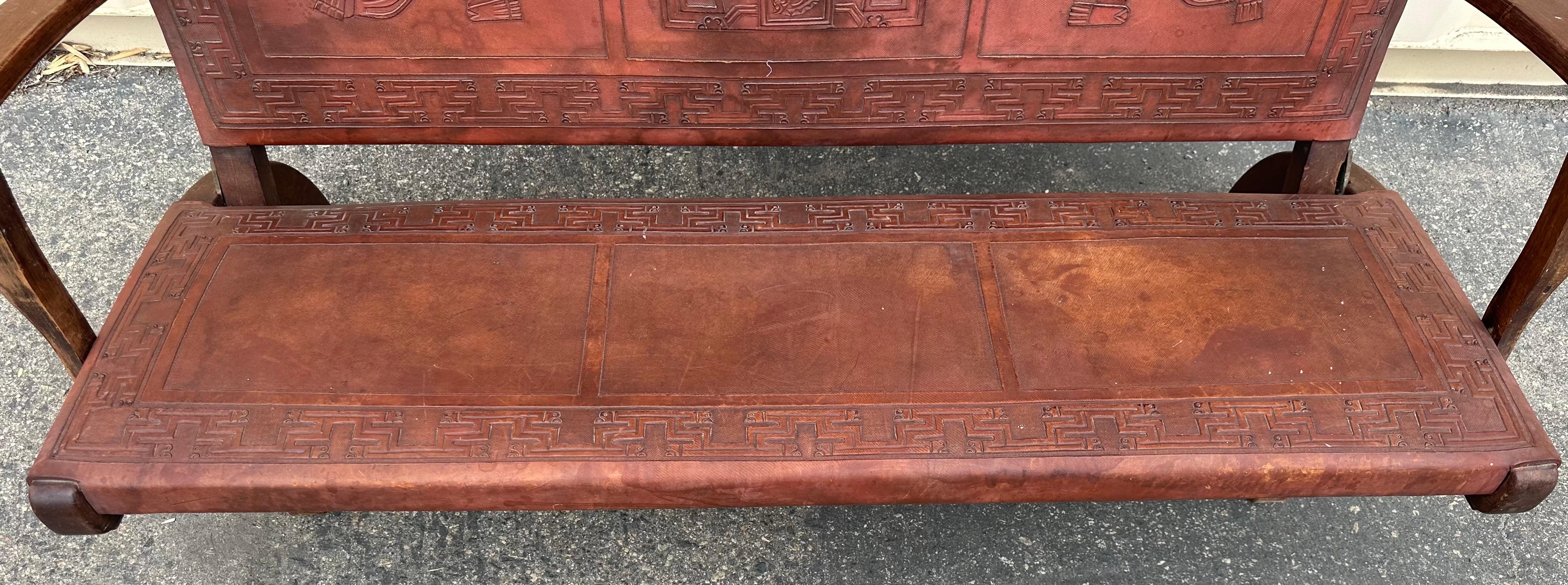 Vintage Hand Tooled Leather Folding Bency by Angel Pazmino for Muebles De Estilo en vente 9