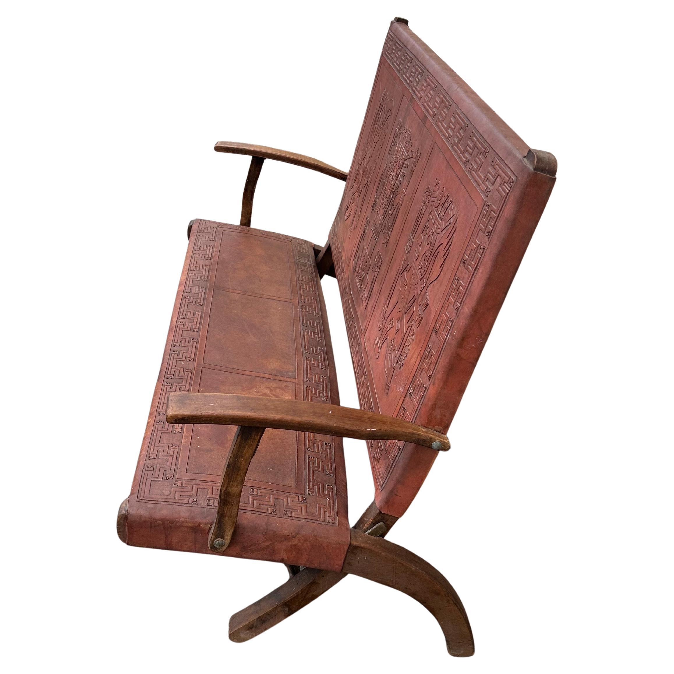 Vintage Hand Tooled Leather Folding Bency by Angel Pazmino for Muebles De Estilo Bon état - En vente à San Diego, CA