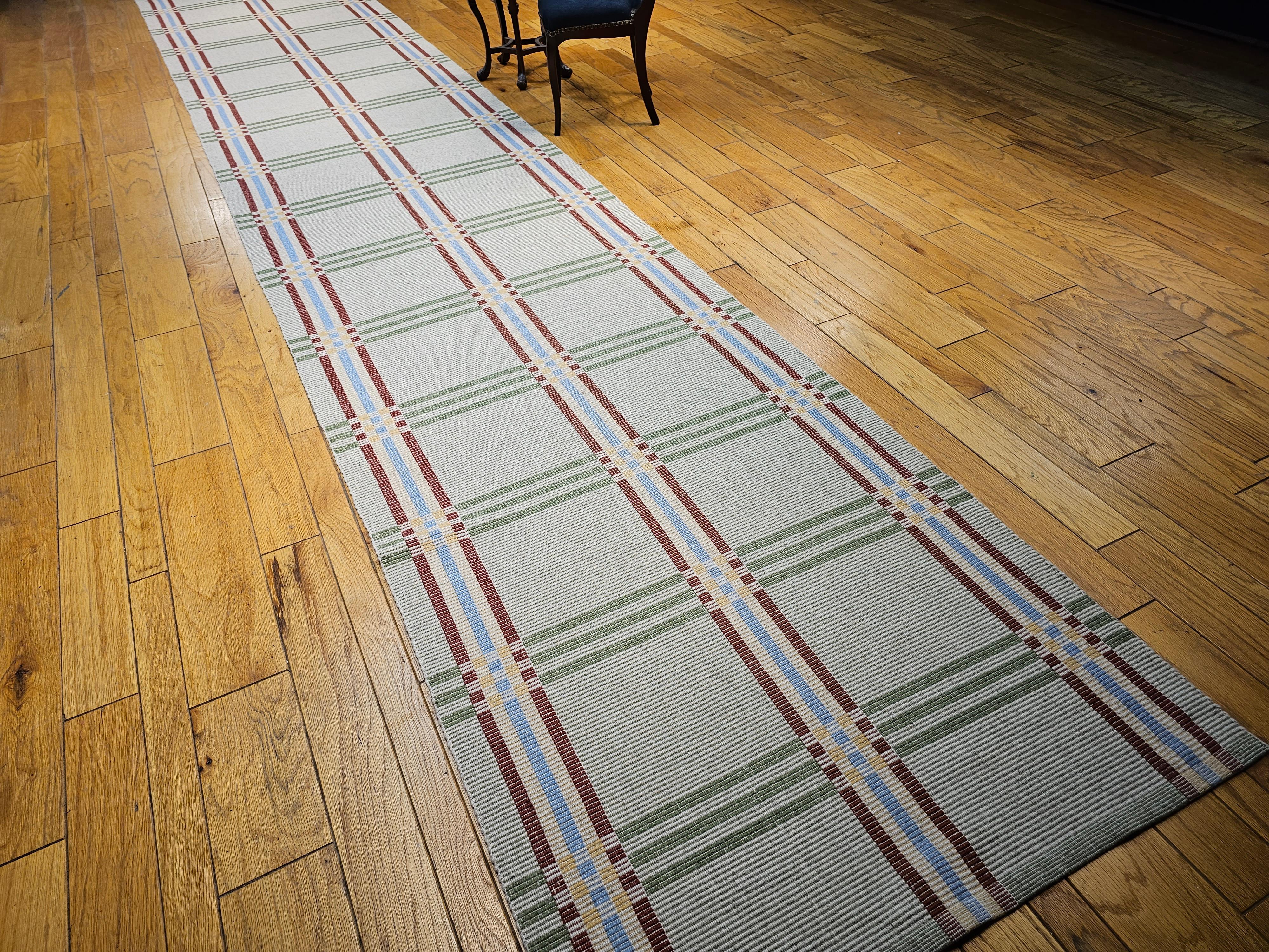 Vintage Flat-Woven American Wide Runner in Baby Blue, Red, Green, Yellow, Wheat For Sale 3