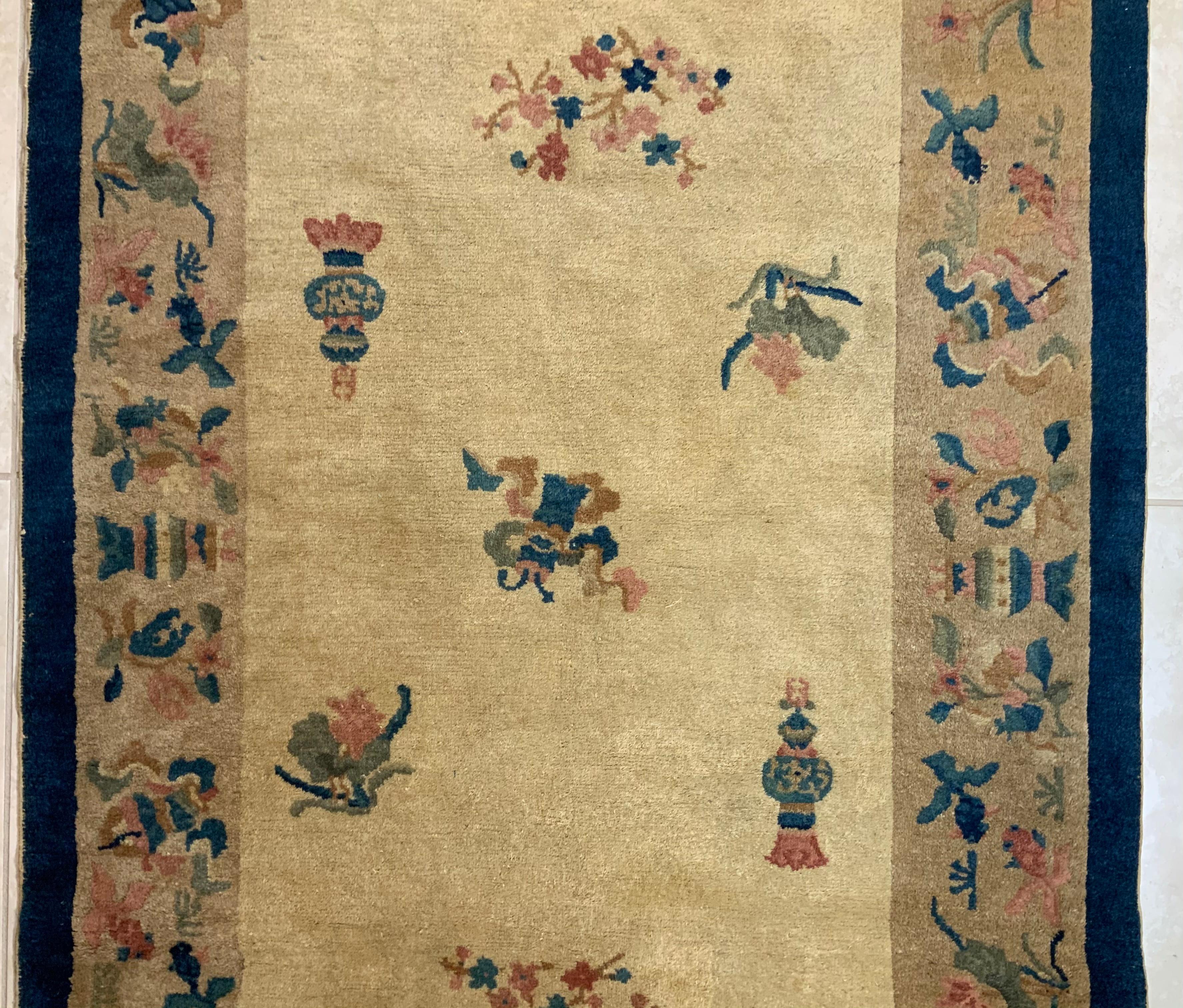 Vintage Handwoven Chinese Rug In Good Condition In Delray Beach, FL