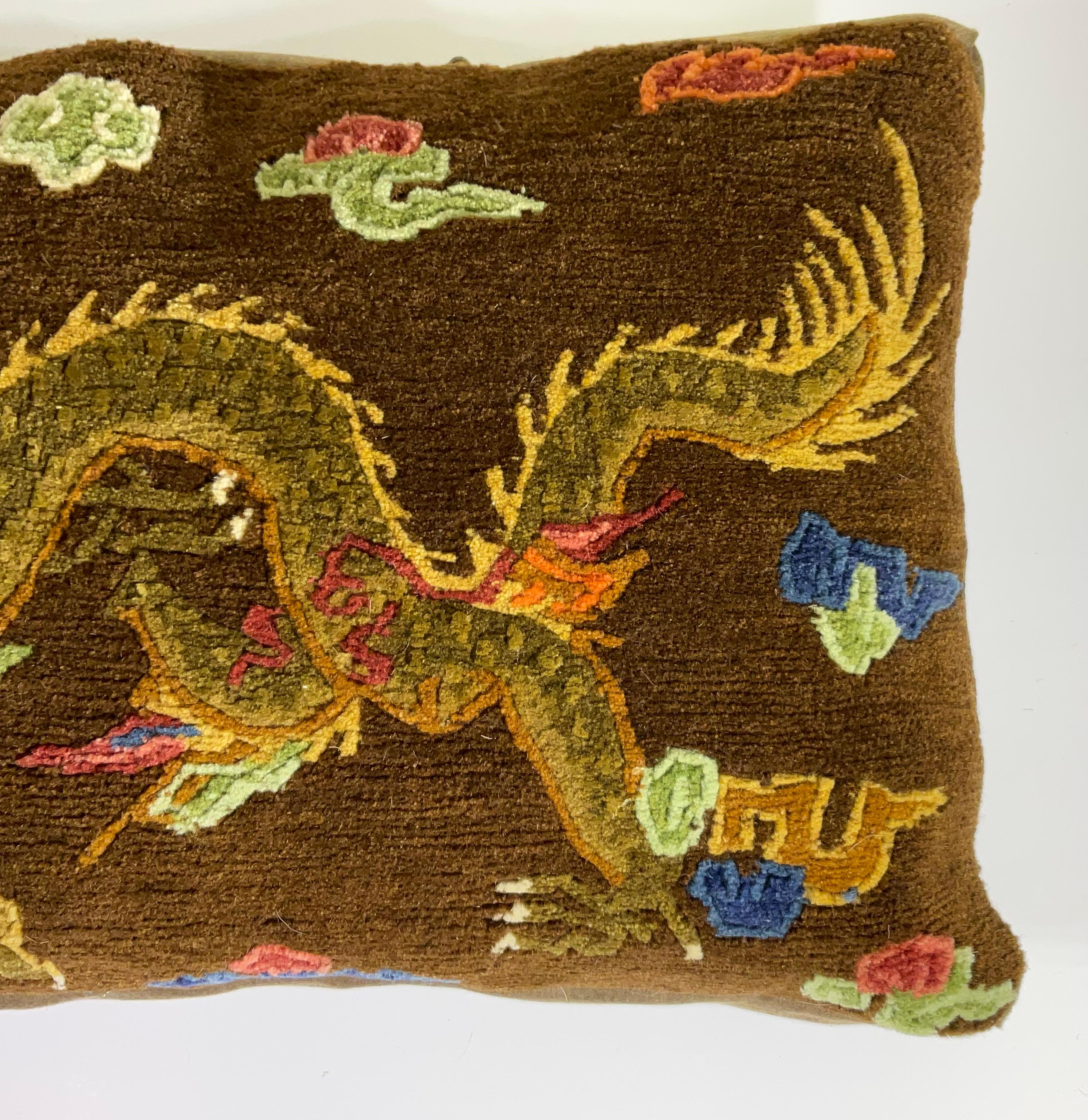 Vintage Hand-Woven Dragon Pillow In Good Condition For Sale In Delray Beach, FL