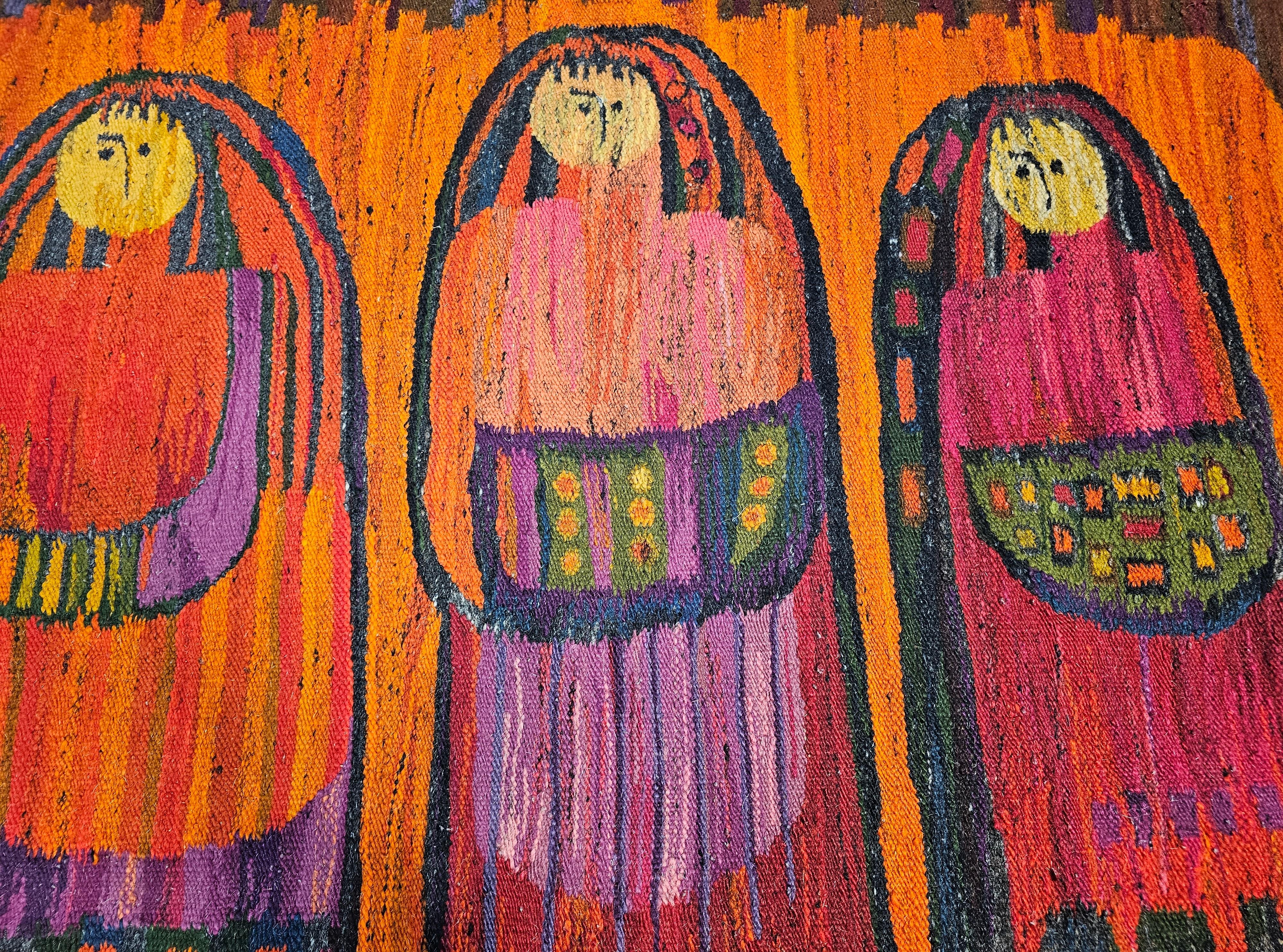 Handgewebter volkstümlicher Wandteppich in Karmesin, Gelb, Lavendel und Grün (20. Jahrhundert) im Angebot