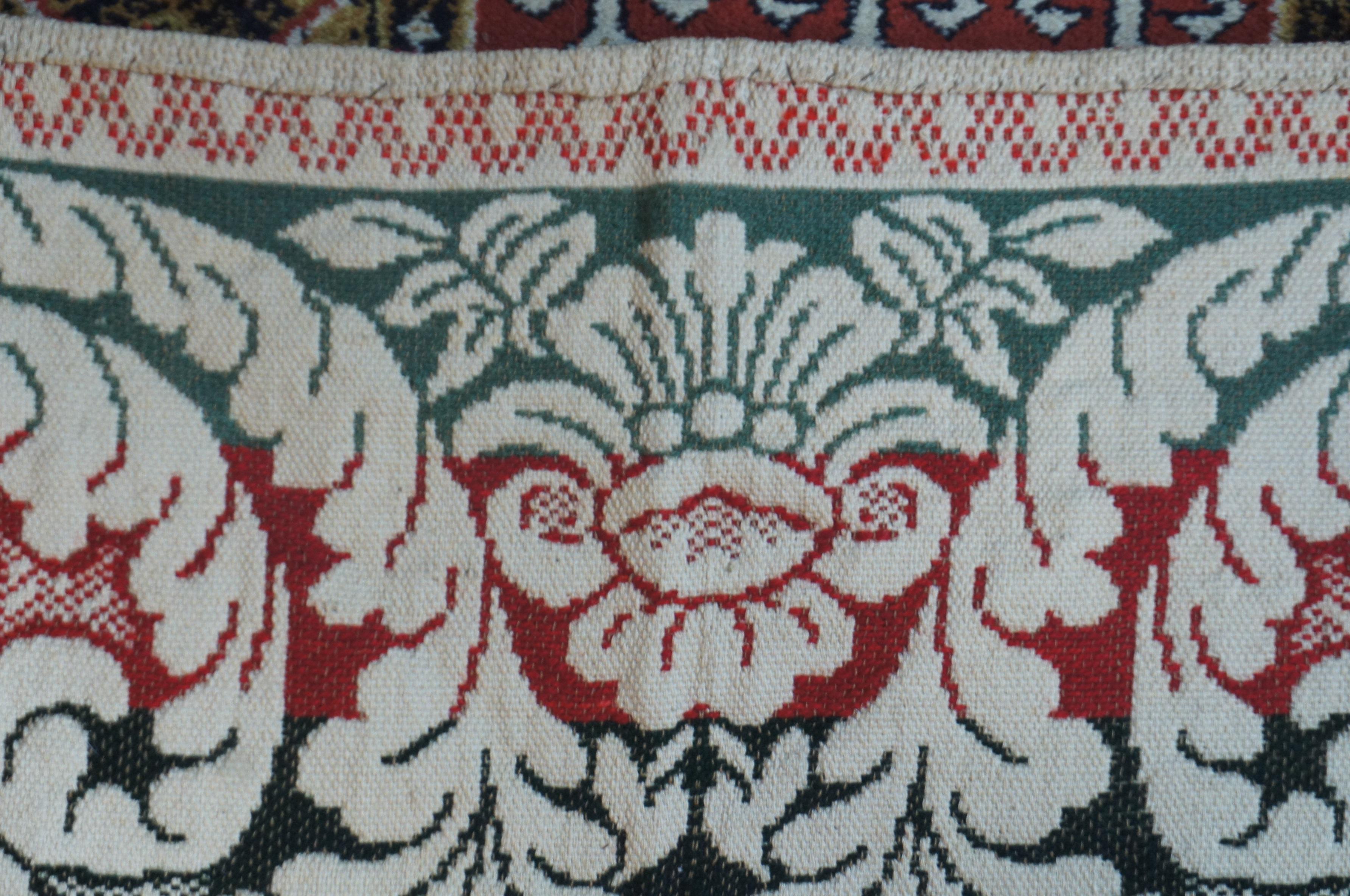 Handgewebte, geometrische Vintage-Bettdecke in voller Queen-Grün und Rot, 87 (Baumwolle) im Angebot