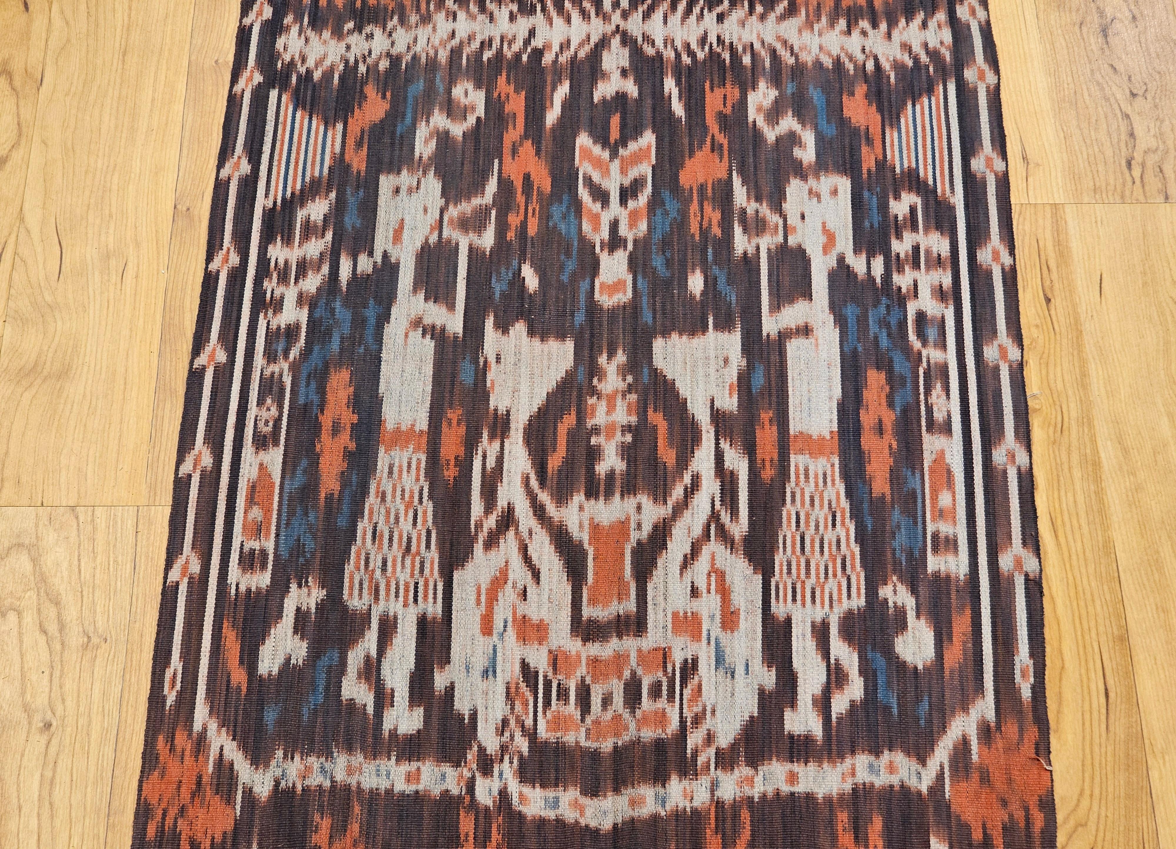 Panel Textil Ikat Vintage Tejido a Mano en Indonesia Tejido a mano en venta