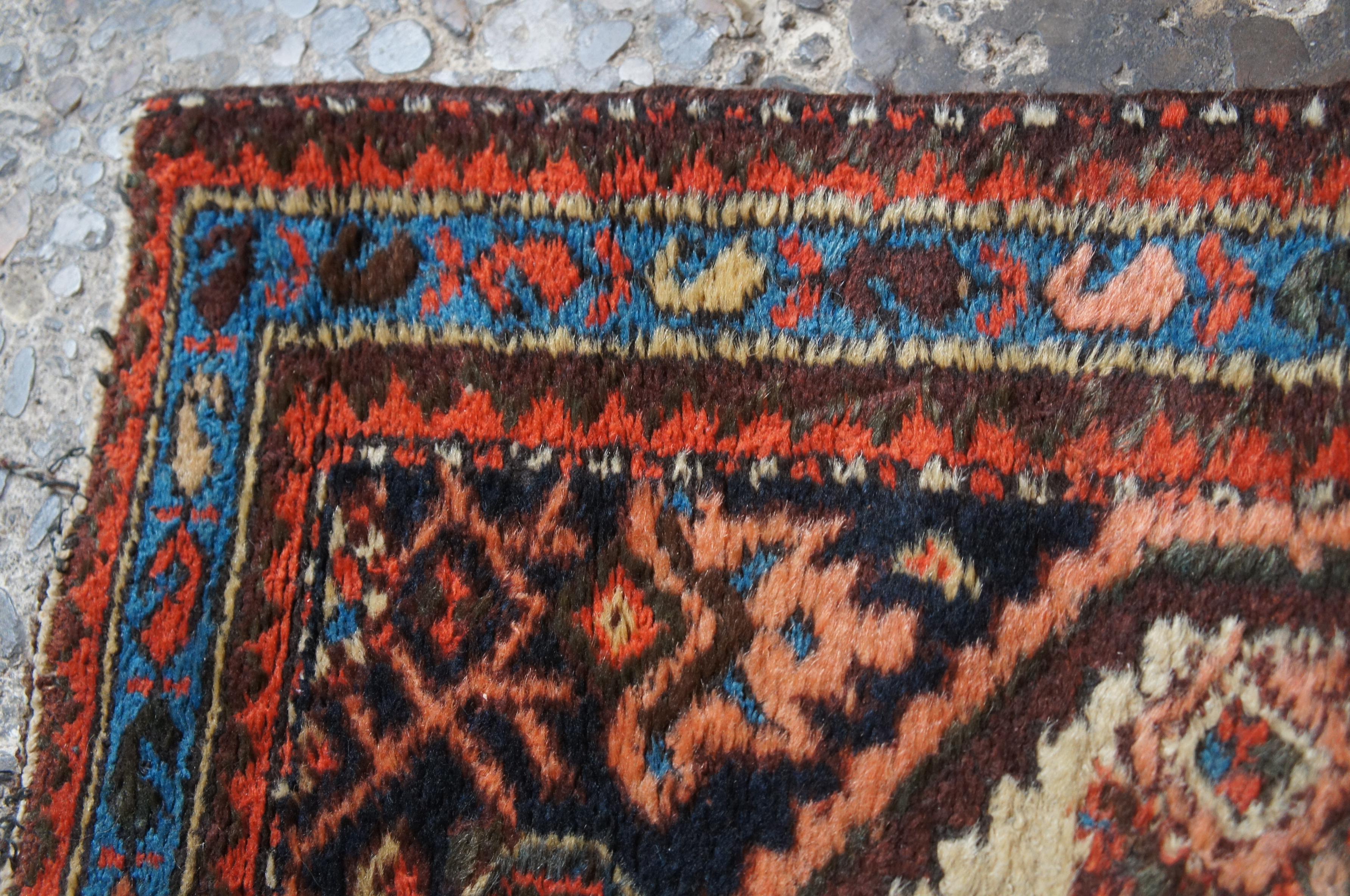 Vintage Hand Woven Iranian Bidjar Floral Wool Area Rug Carpet Persian For Sale 2