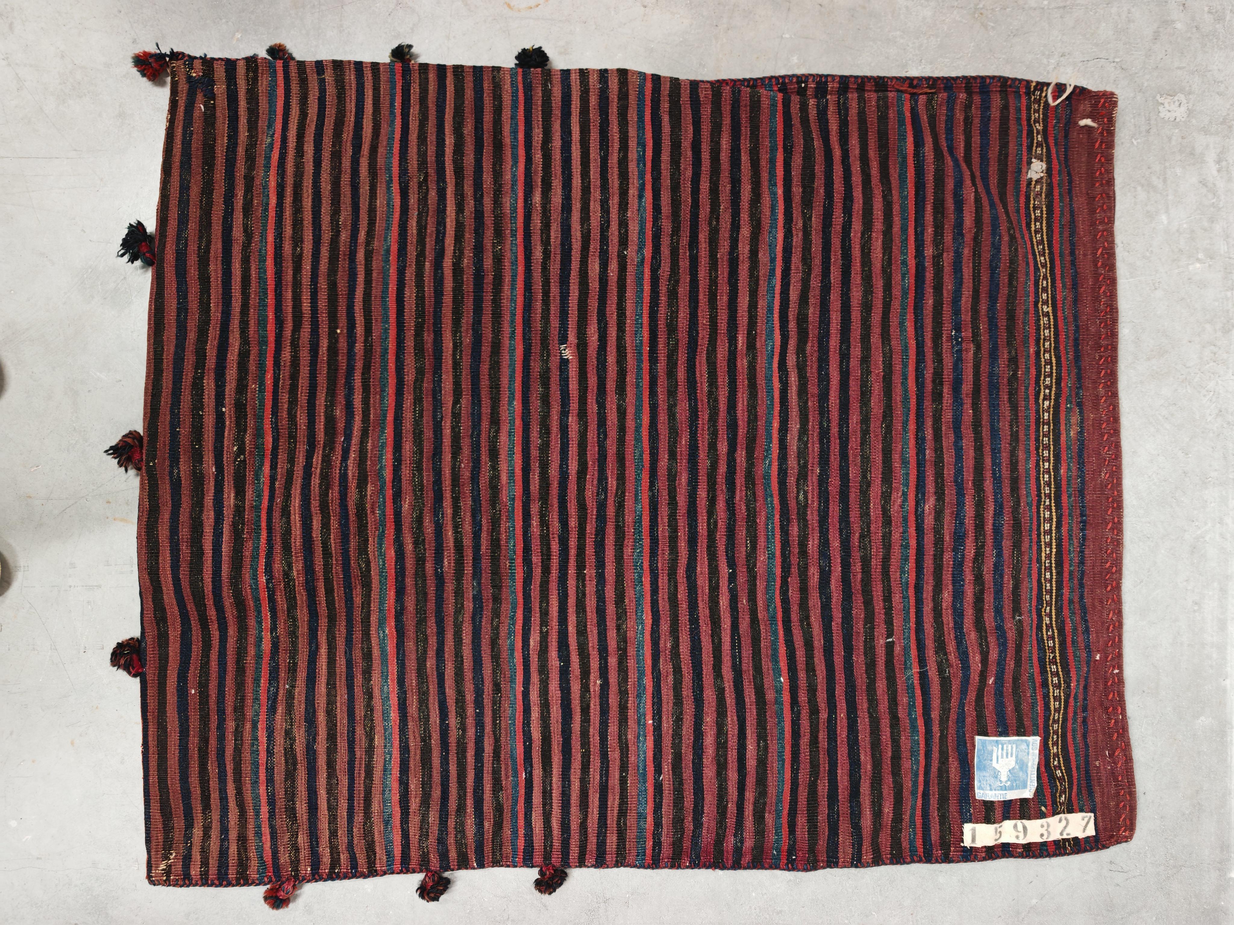 Chuval curdo d'epoca intrecciato a mano o borsa/cassa per cuscini da pavimento in vendita 2