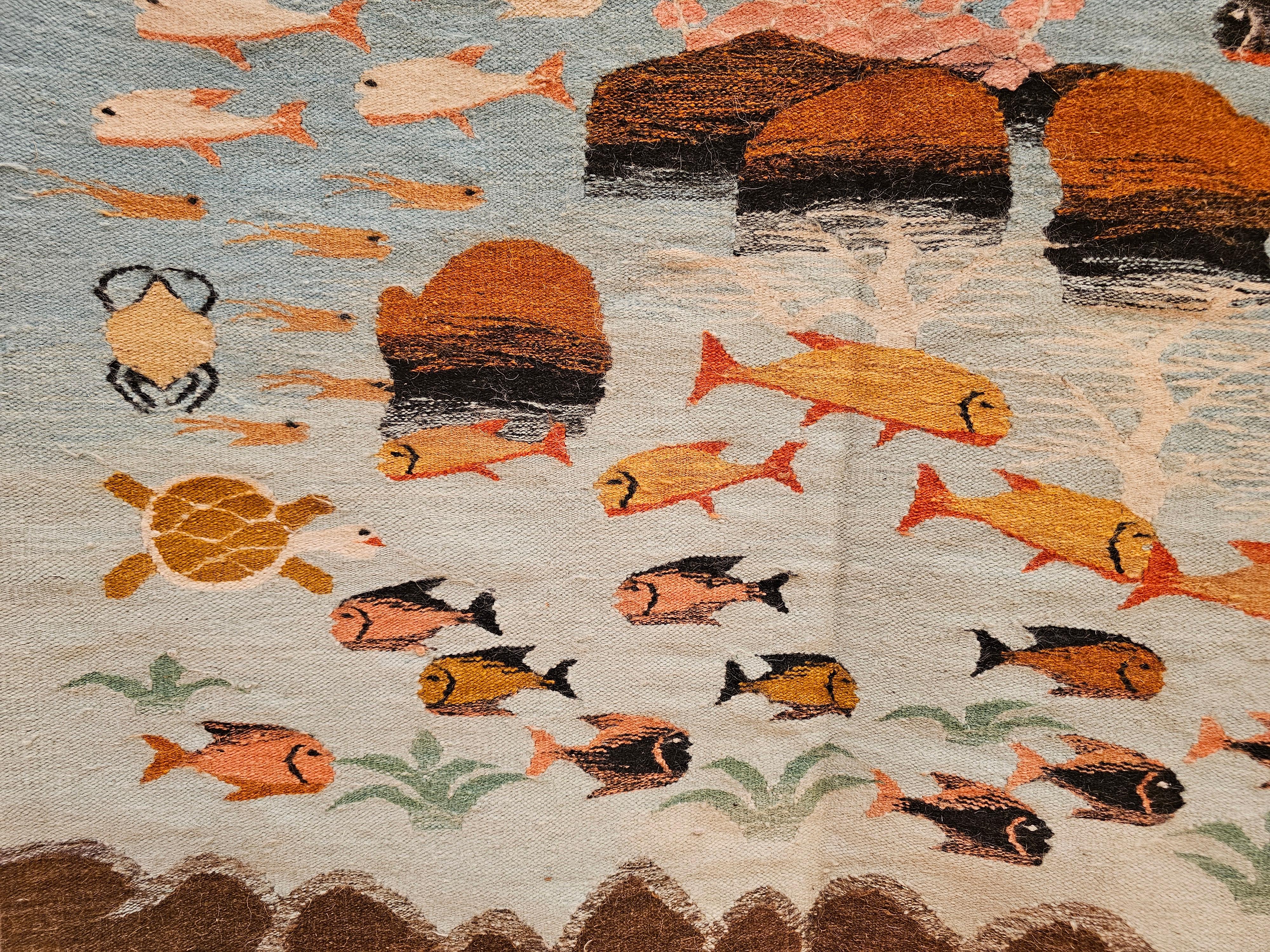 Vintage Hand-Woven Mid-Century Modern Kilim Rug – Ocean Scene Motif For Sale 5