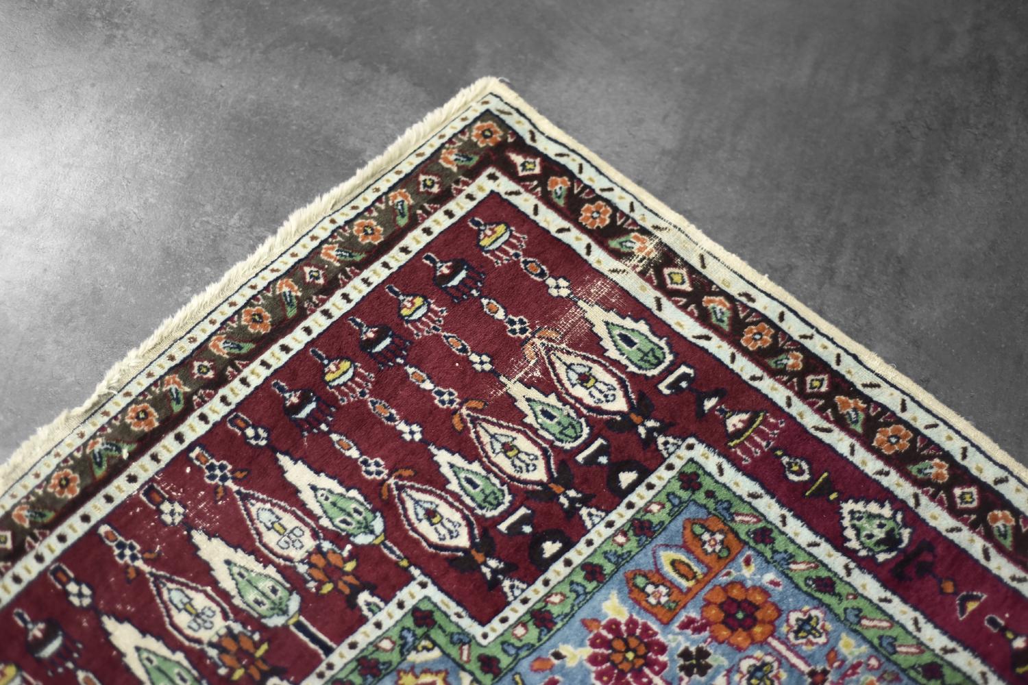 Vintage Hand-Woven Middle Eastern Oriental Baluch Prayer Rug, 1960s For Sale 2