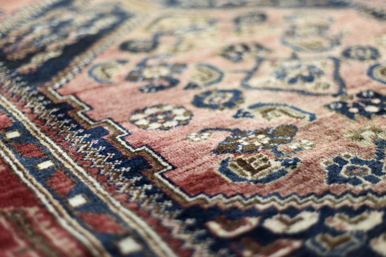 Mid-Century moderno Tappeto orientale Hamadan Kamse d'epoca, tessuto a mano, anni '60 in vendita