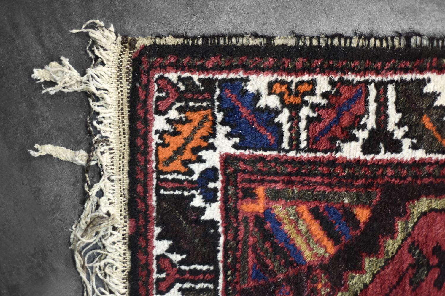 Handgewebter orientalischer Hamadan-Teppich aus dem Nahen Osten, 1960er Jahre, Vintage im Zustand „Gut“ im Angebot in Warszawa, Mazowieckie
