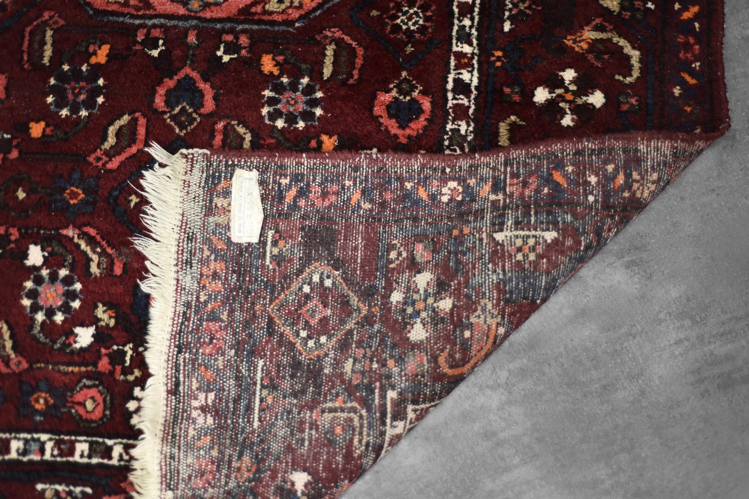 Laine Tapis vintage tissé à la main du Moyen-Orient oriental de Hamadan, années 1960 en vente