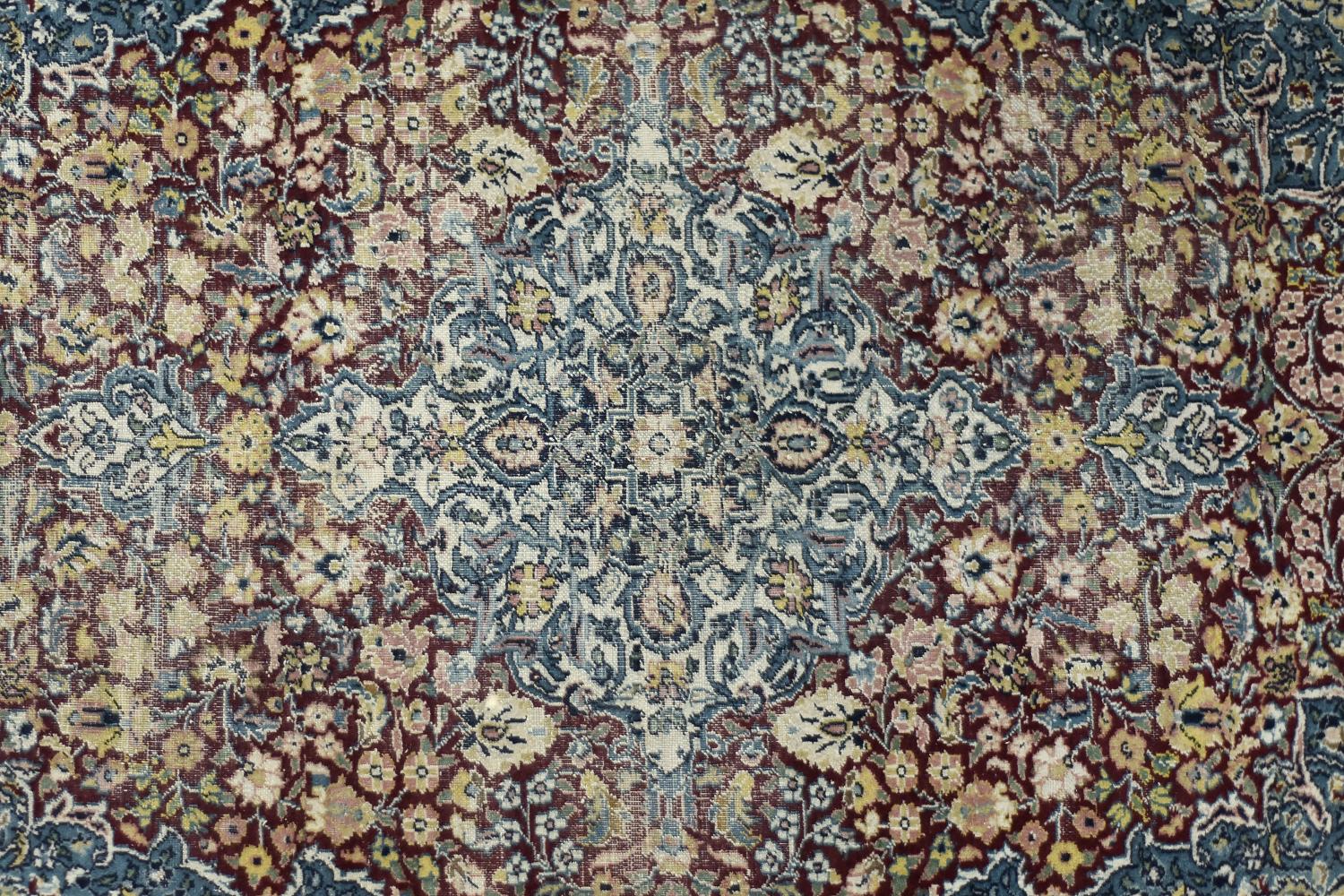 Other Vintage Hand-Woven Middle Eastern Oriental Isfahan Rug, 1940s For Sale