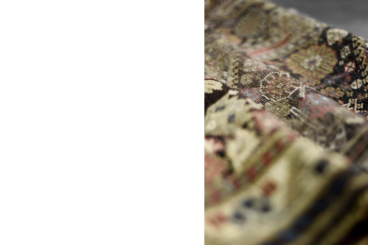 Altro Vintage Hand-Woven Oriental Long Nomadic Qashqai Rug, 1920s in vendita