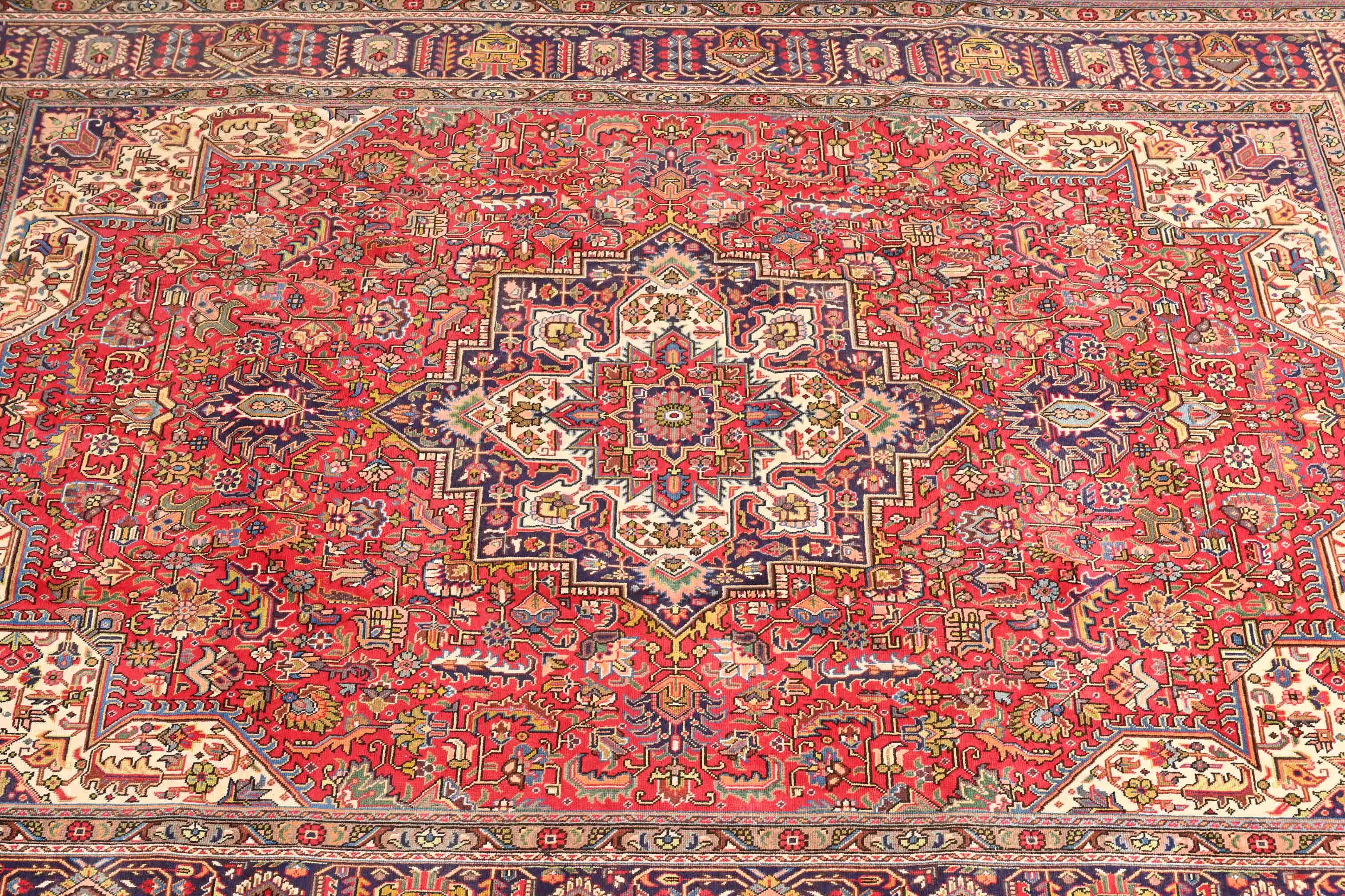 Sconosciuto Tappeto persiano Vintage Heriz tessuto a mano in lana per la stanza in vendita