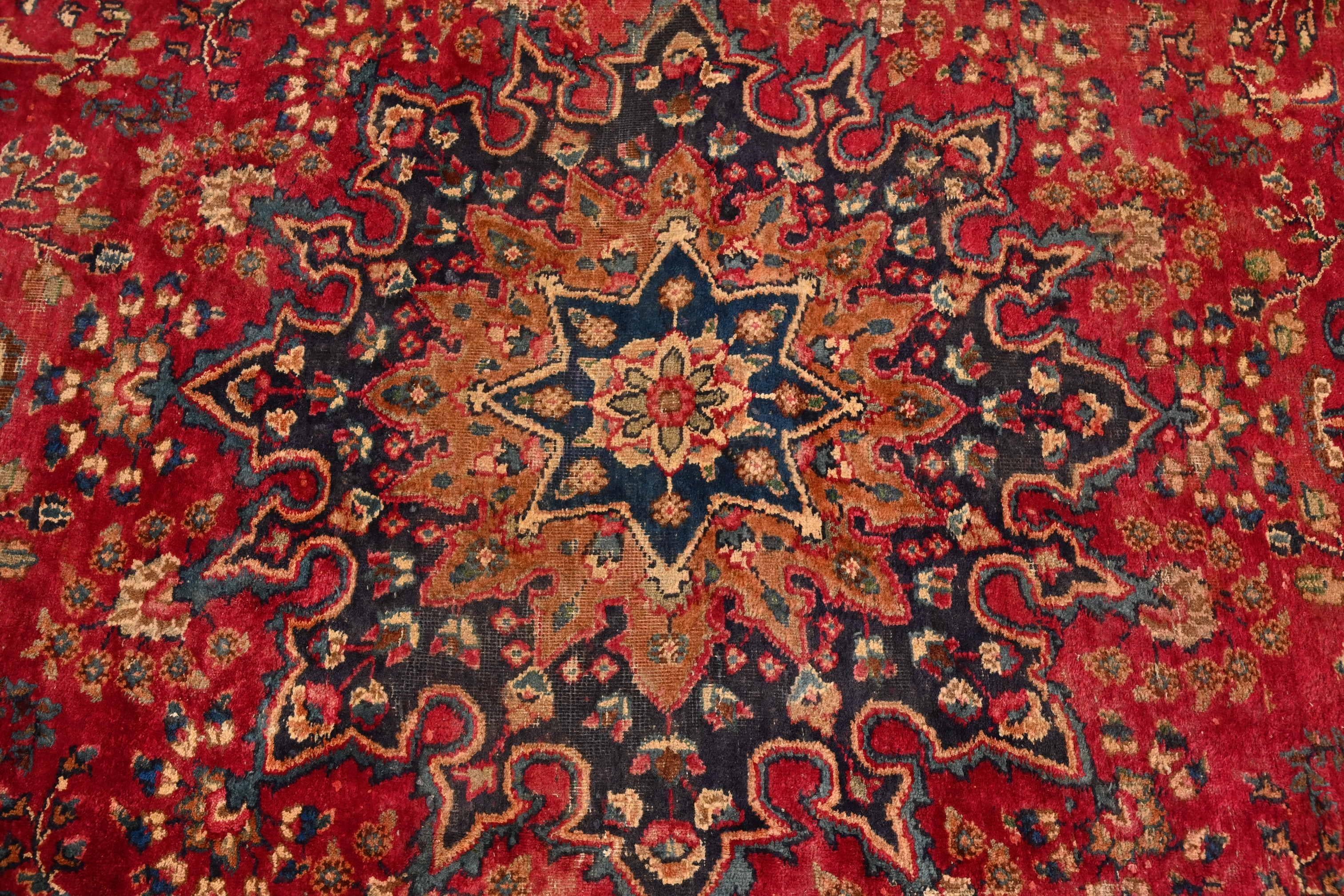 XX secolo Tappeto persiano Tabriz Vintage tessuto a mano in lana per la stanza in vendita