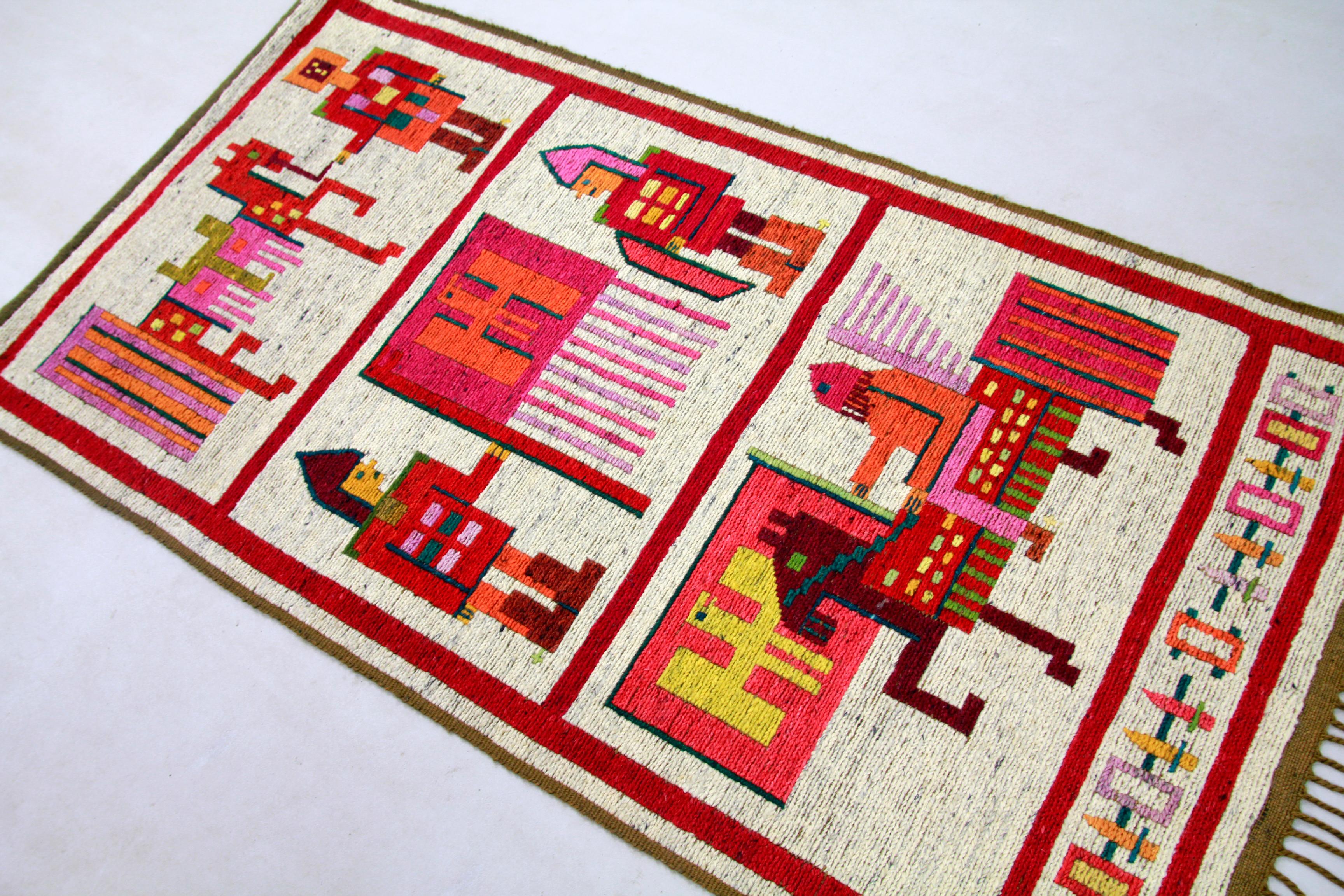 This large handwoven vintage Kilim comes from 1960s Poland. 
From the famous Zakopianskie Warsztaty Wzorcowe cooperation.
This association was established in 1955.
Made for export and provided with a quality label.
Entitled 