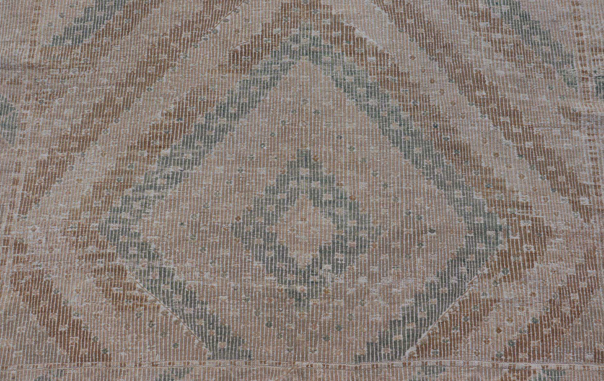 Handgewebter türkischer Galerie-Kelim-Teppich aus Wolle mit Diamant-Design im Angebot 4