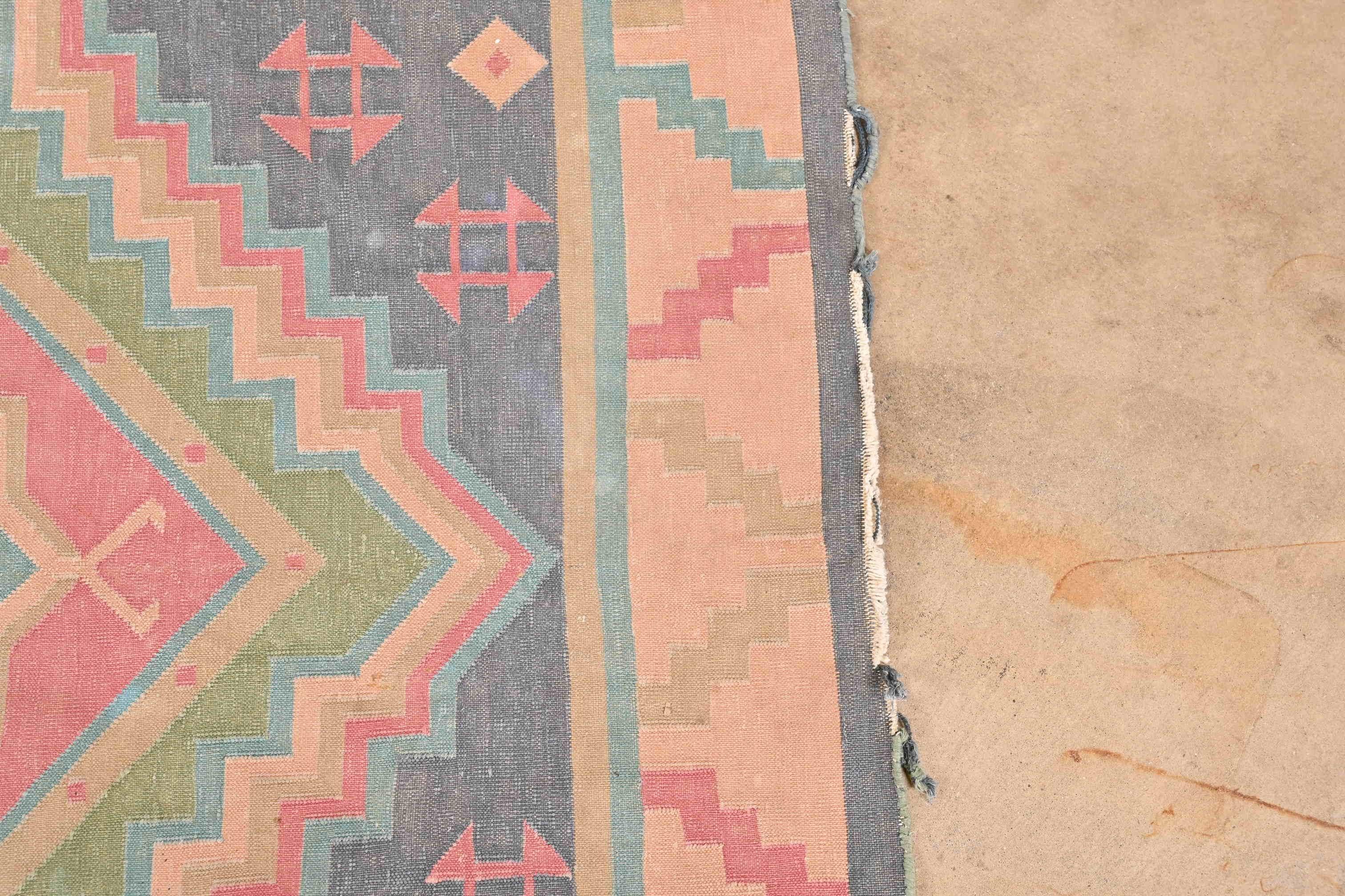 Vintage Hand-Woven Turkish Kilim Flat Weave Rug 5