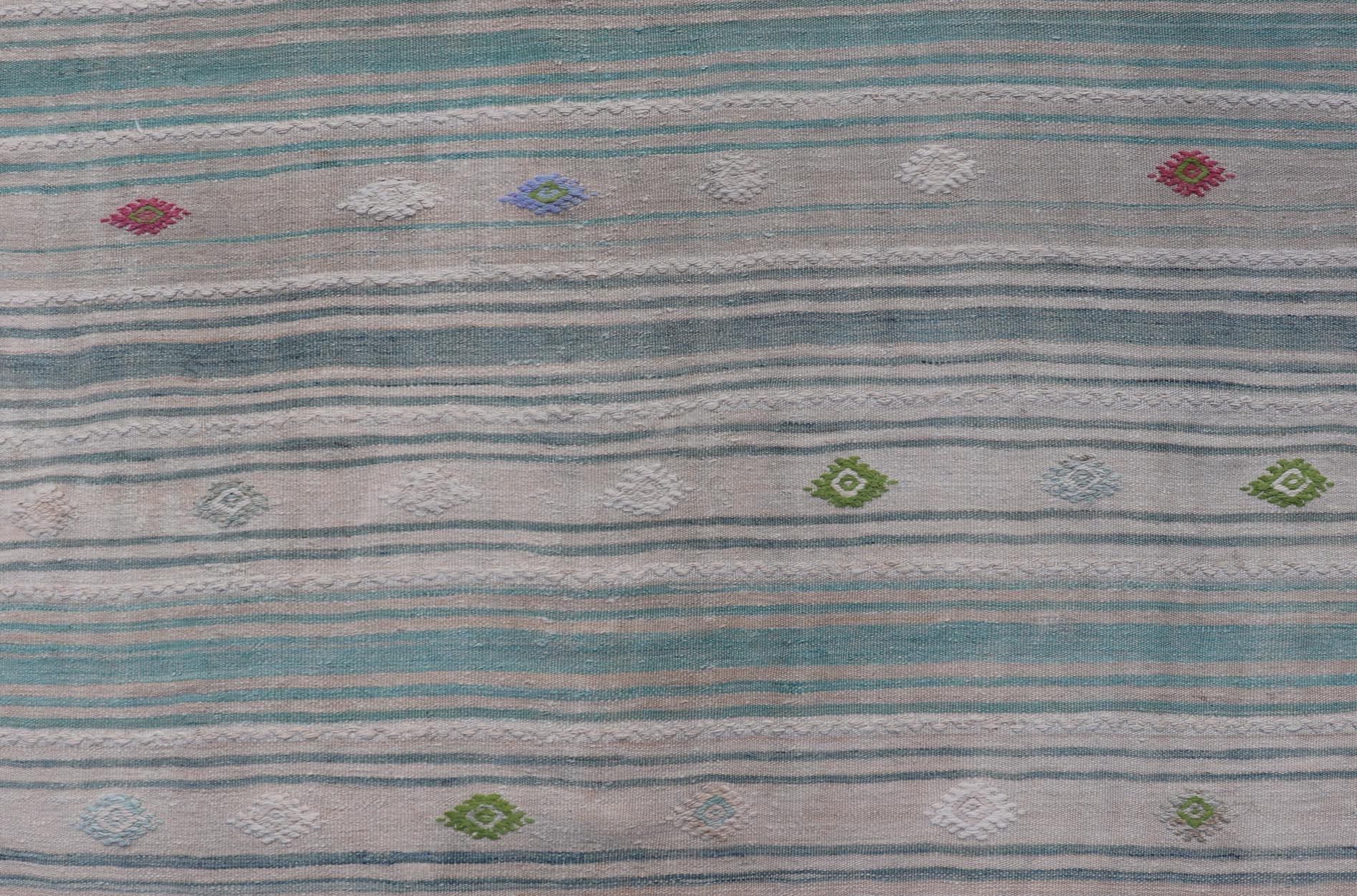 20th Century Vintage Hand-Woven Turkish Kilim Gallery Rug in Wool with All-Over Stripe Design For Sale