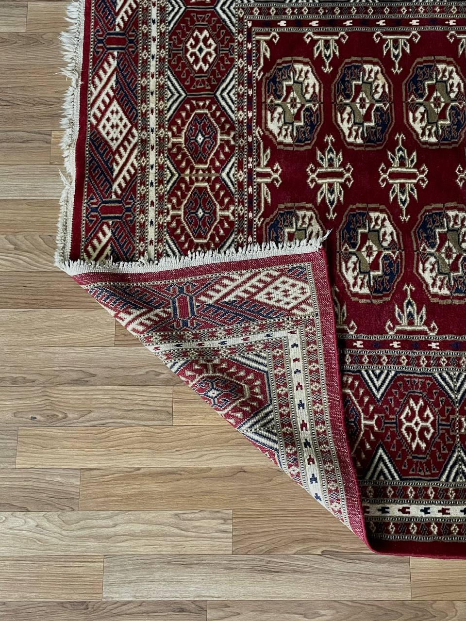 Tappeto persiano vintage in lana tessuto a mano in vendita 1