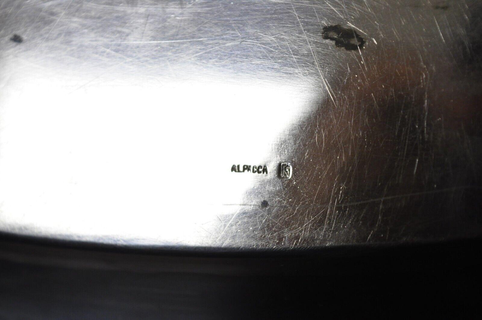 Plateau de service ovale vintage en métal argenté Alpacca avec ceinture à la main en vente 4