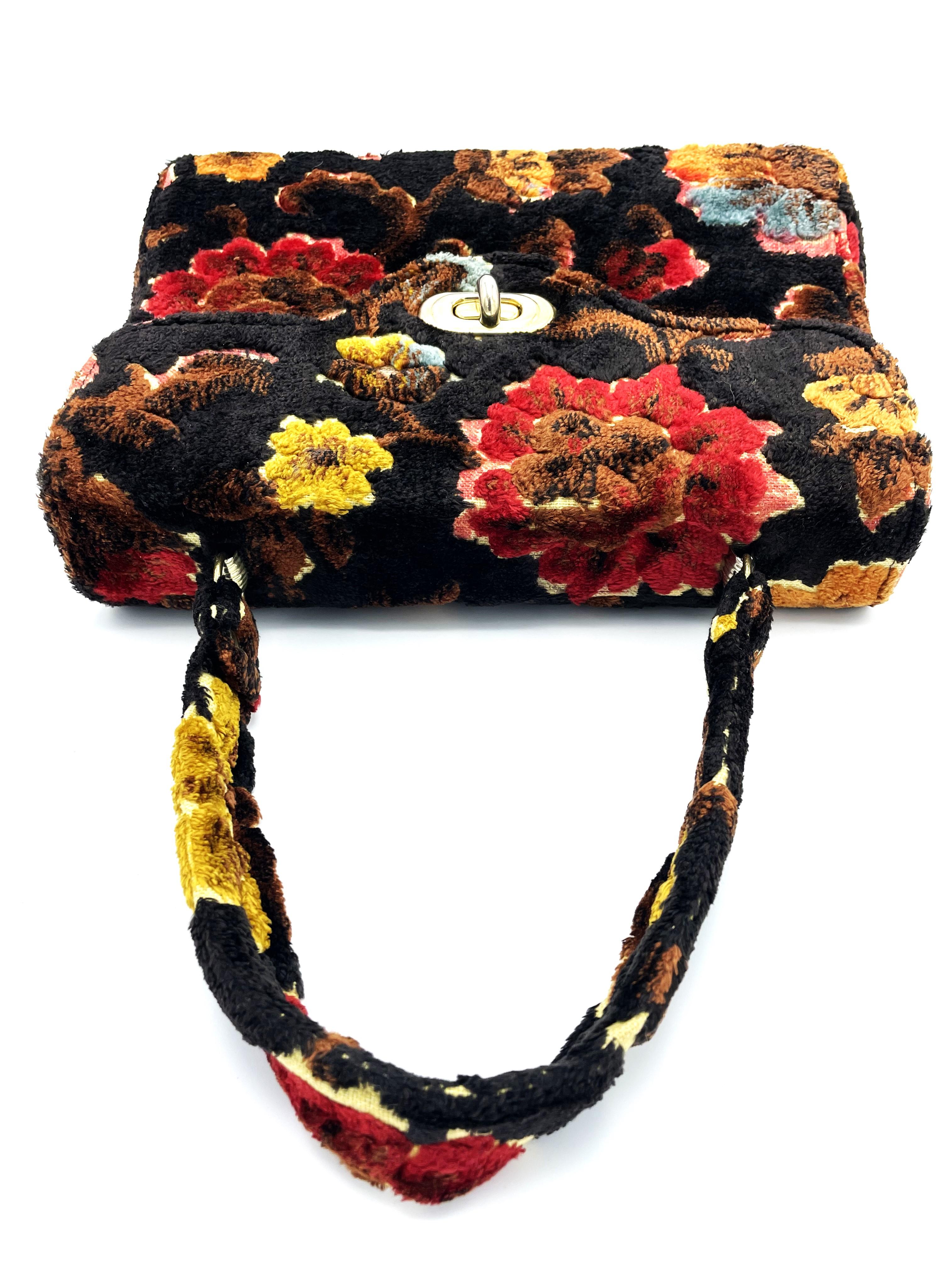 Vintage Handbag by 'Garay' USA, Chenille flowers in diferent colors, USA 1950s  For Sale 4