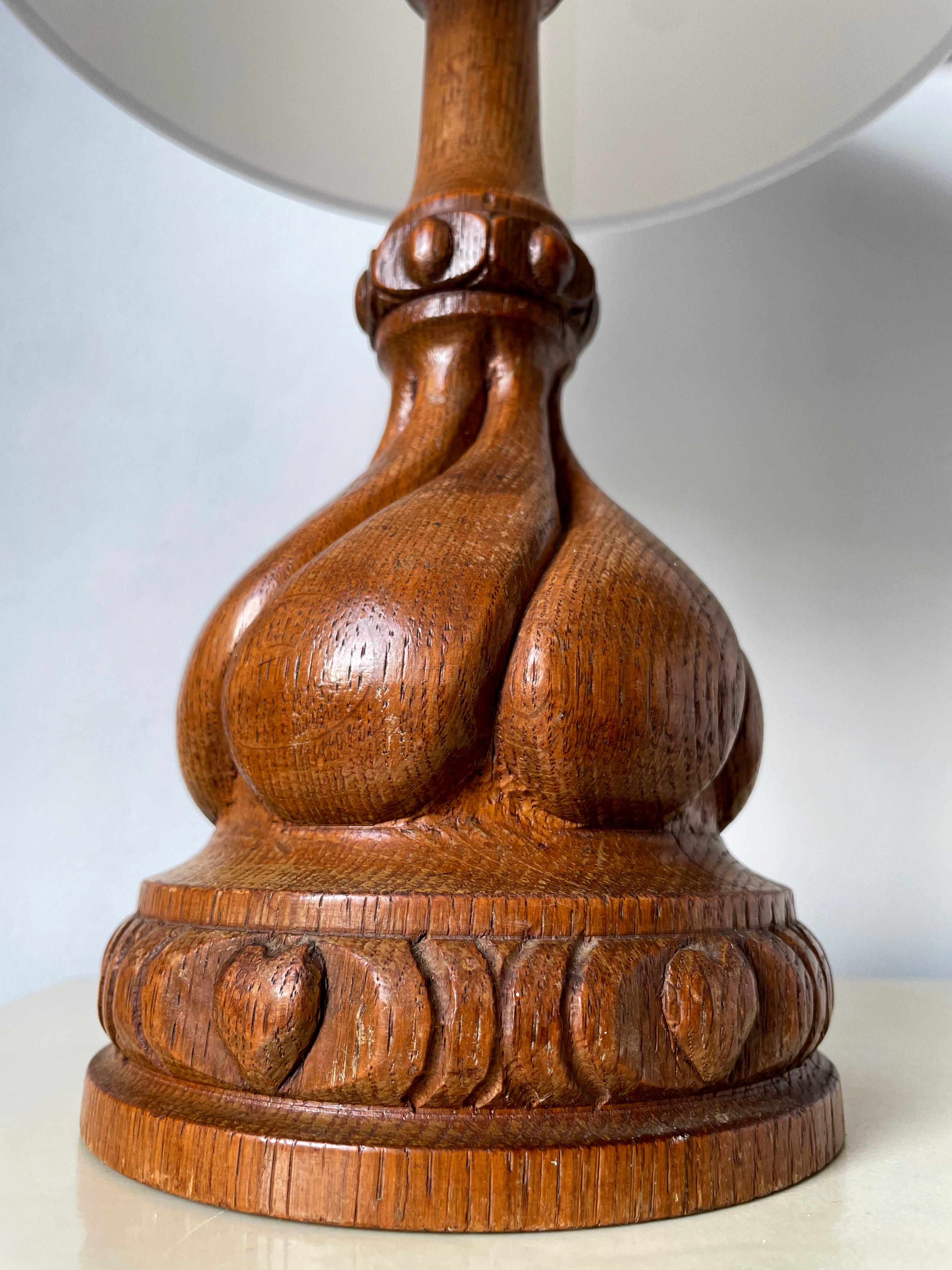 Vintage Sculptural Handcarved Wooden Table Lamp, 1960s In Good Condition For Sale In Copenhagen, DK