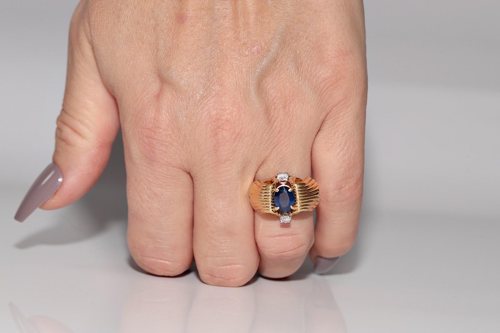 Vintage By  Handgefertigter Ring aus 18 Karat Gold mit natürlichem Diamanten und Saphir im Ovalschliff im Angebot 8