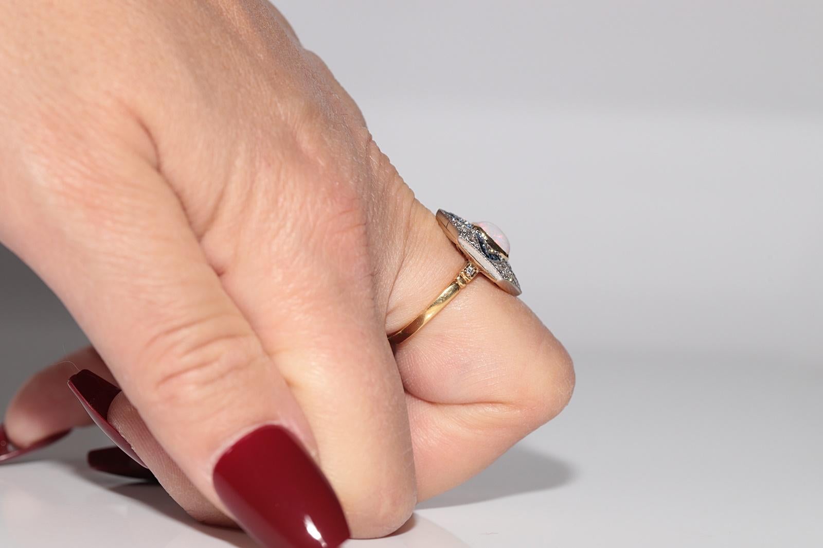 Anillo Vintage Artesanal de Oro de 18k Decorado con Diamantes Naturales y Zafiro Ópalo en venta 13