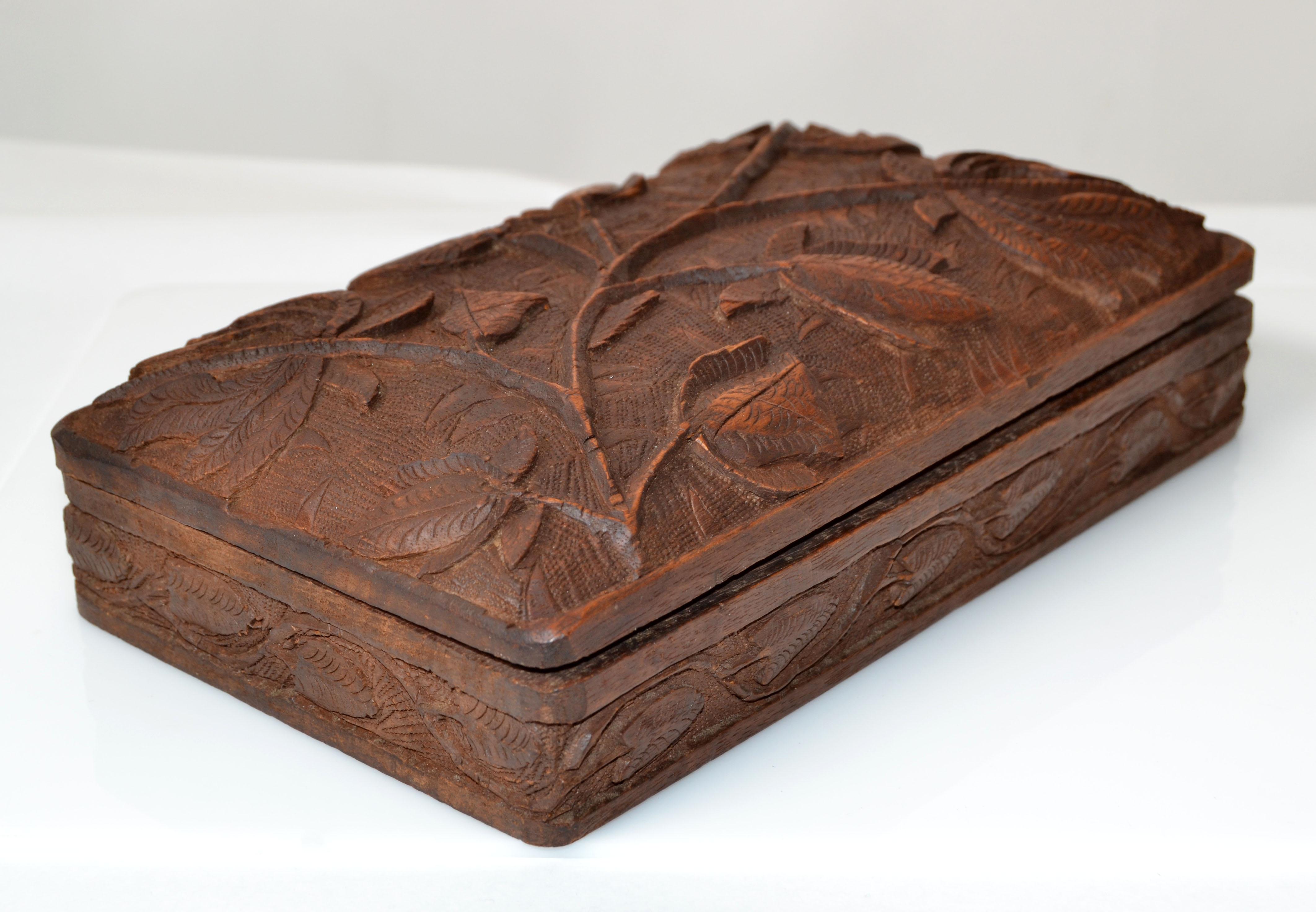 American Vintage Handcrafted and Carved Wood Box Leaf Motif, Jewelry Box, Keepsake Box For Sale