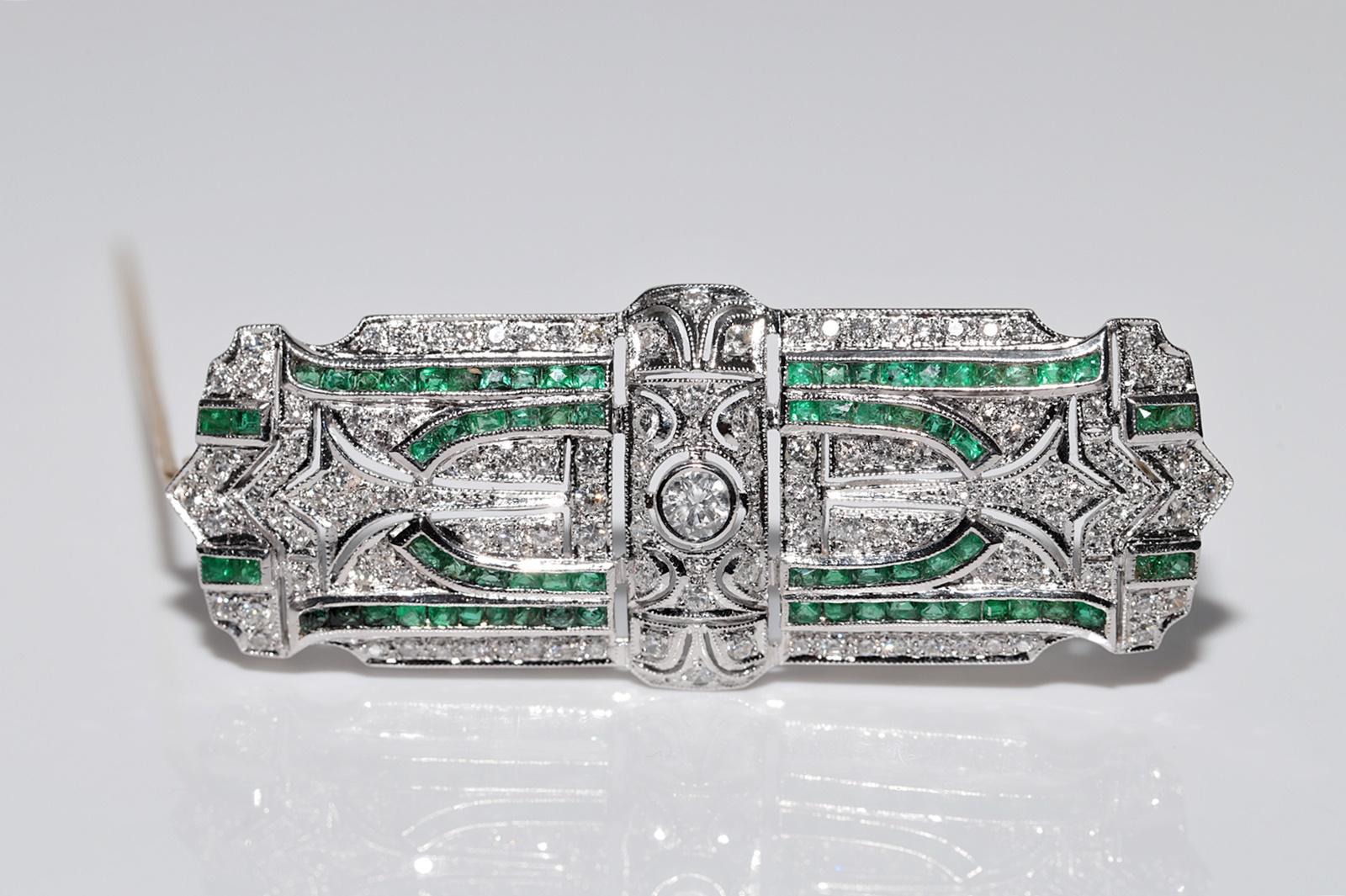 Vintage Handcrafted Art Deco Platinum And 18k Gold And Diamond Emerald Brooch For Sale 5