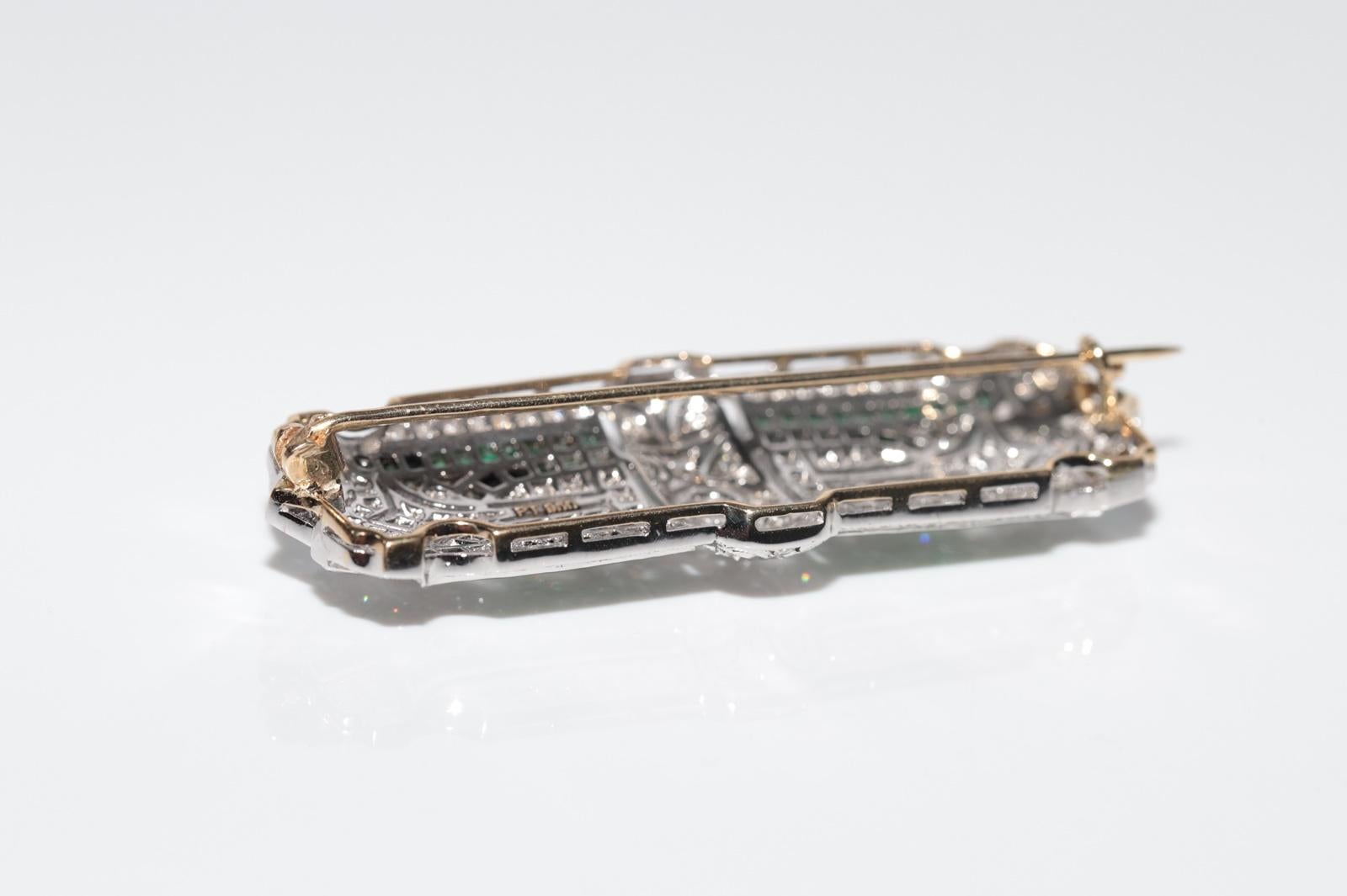 Vintage Handcrafted Art Deco Platinum And 18k Gold And Diamond Emerald Brooch For Sale 9