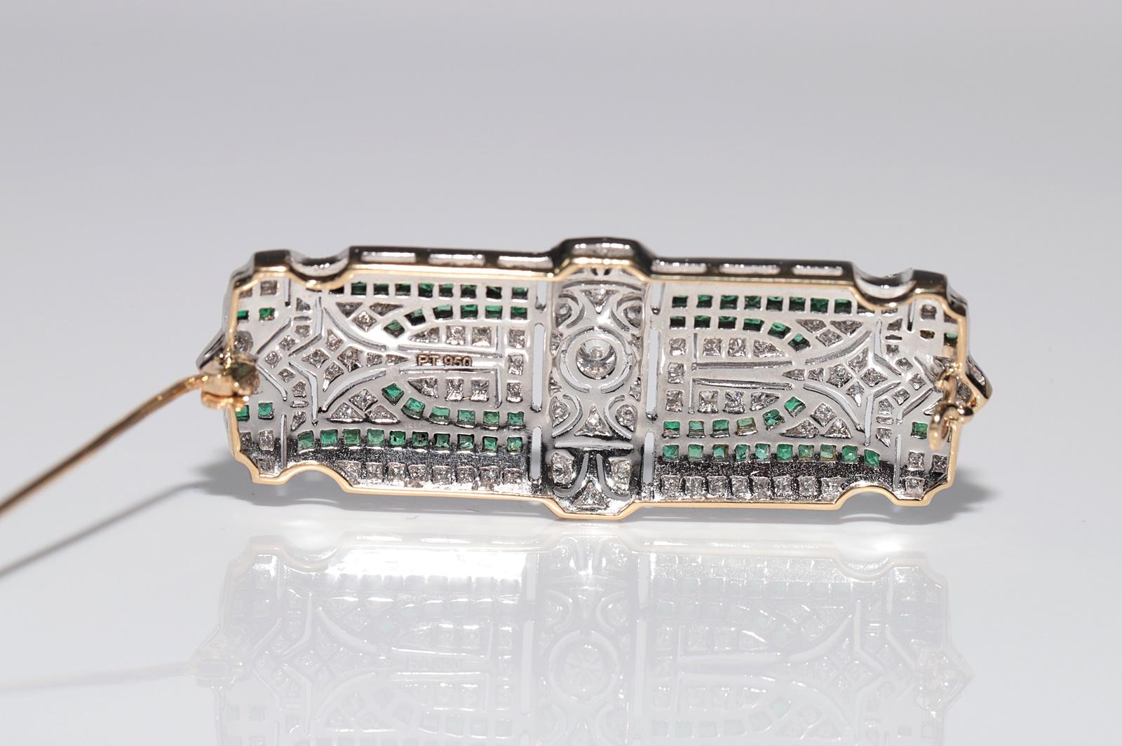 Vintage Handcrafted Art Deco Platinum And 18k Gold And Diamond Emerald Brooch For Sale 10