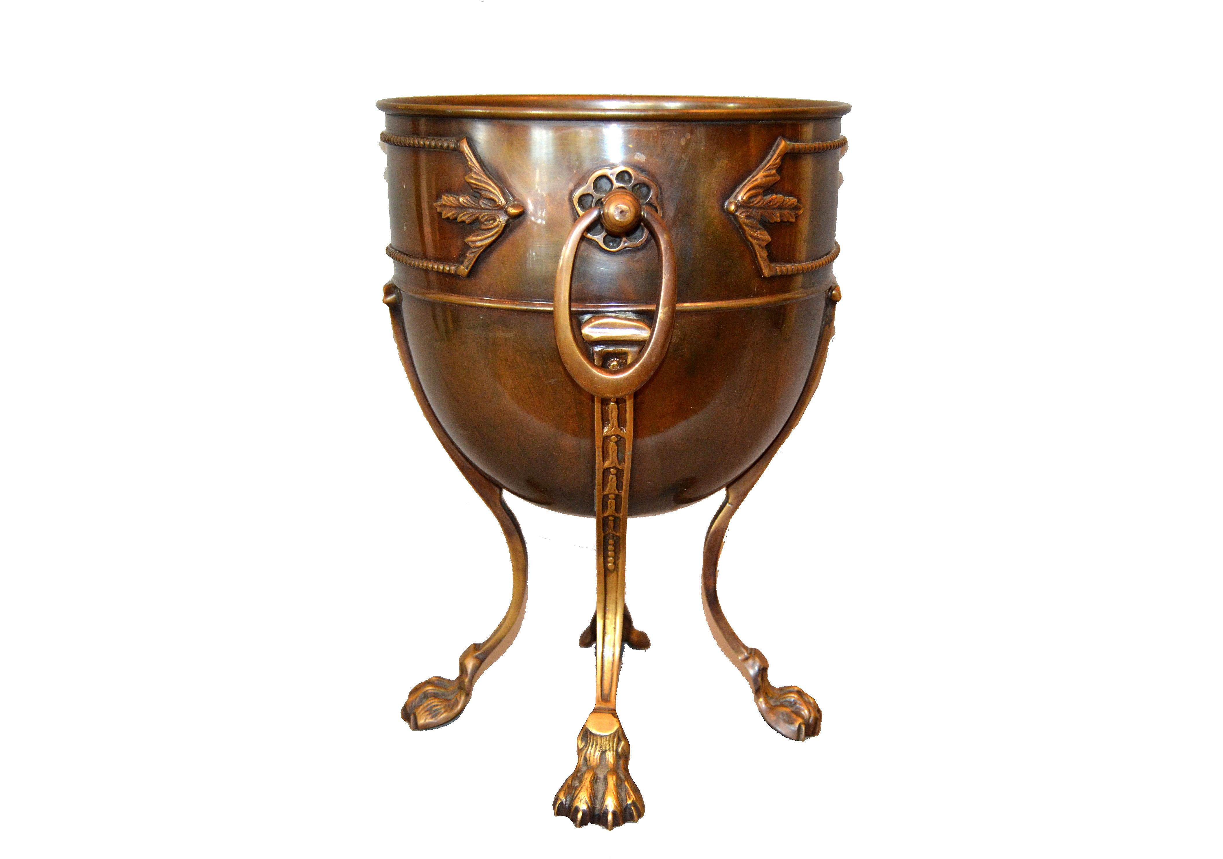 Mid-20th Century Vintage Handcrafted Ornate Bronze Wine Bucket, Ice Bucket with Claw Feet