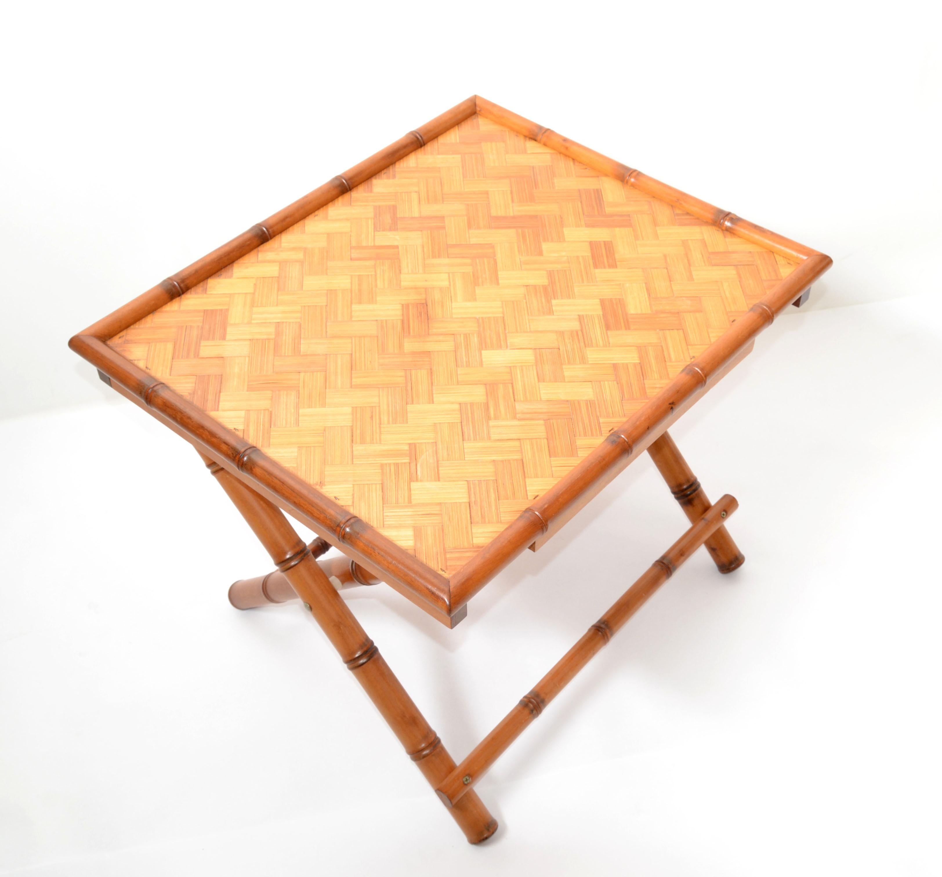 Vintage Handcrafted Rectangle Bamboo Serving Folding Table, Center Table X-Base (Moderne der Mitte des Jahrhunderts) im Angebot