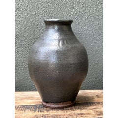 Vintage-Vase aus handgefertigtem Steingut