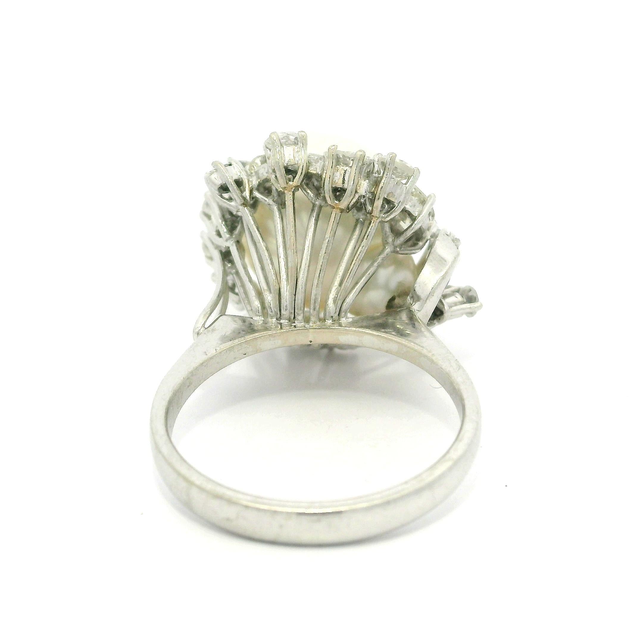 Vintage Handmade 10k Weißgold Barock Perle & Diamant Cluster Cocktail Ring im Angebot 2