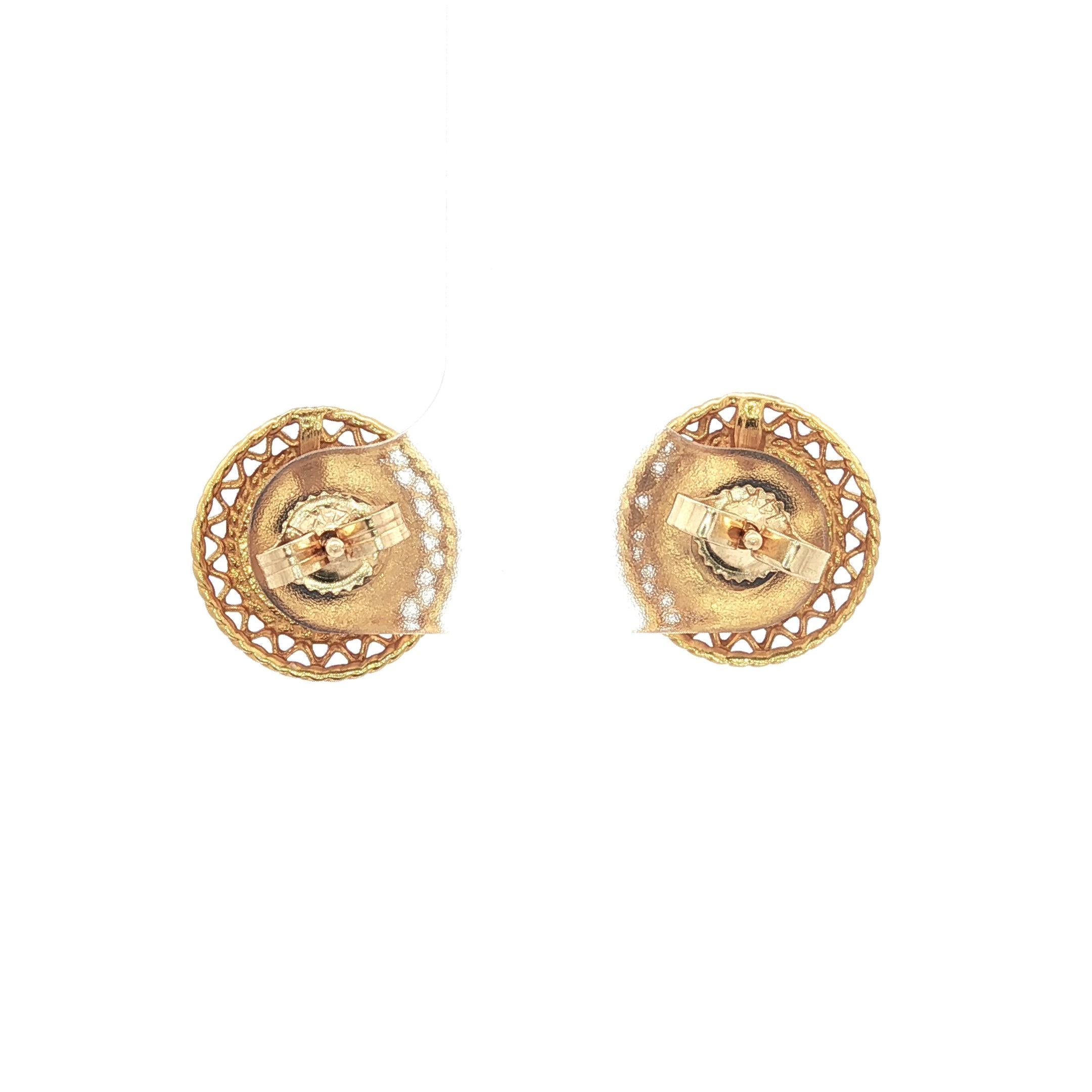 Vintage Handmade 14k Gold Runde Cabochon Lapis Detaillierte Draht Arbeit Ohrstecker Damen im Angebot