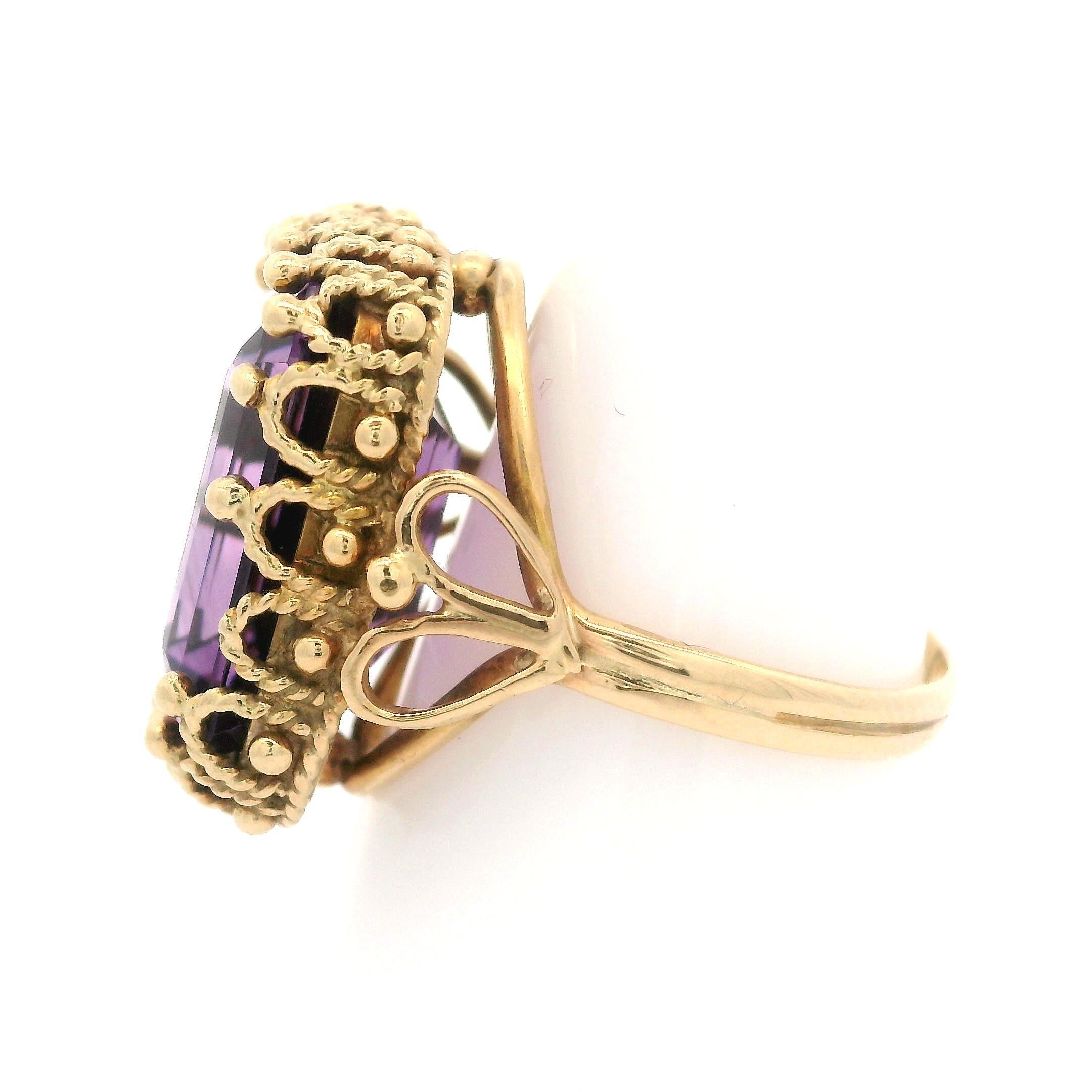 Emerald Cut Vintage Handmade 14k Yellow Gold Deep Purple Amethyst Twisted Wire Cocktail Ring For Sale